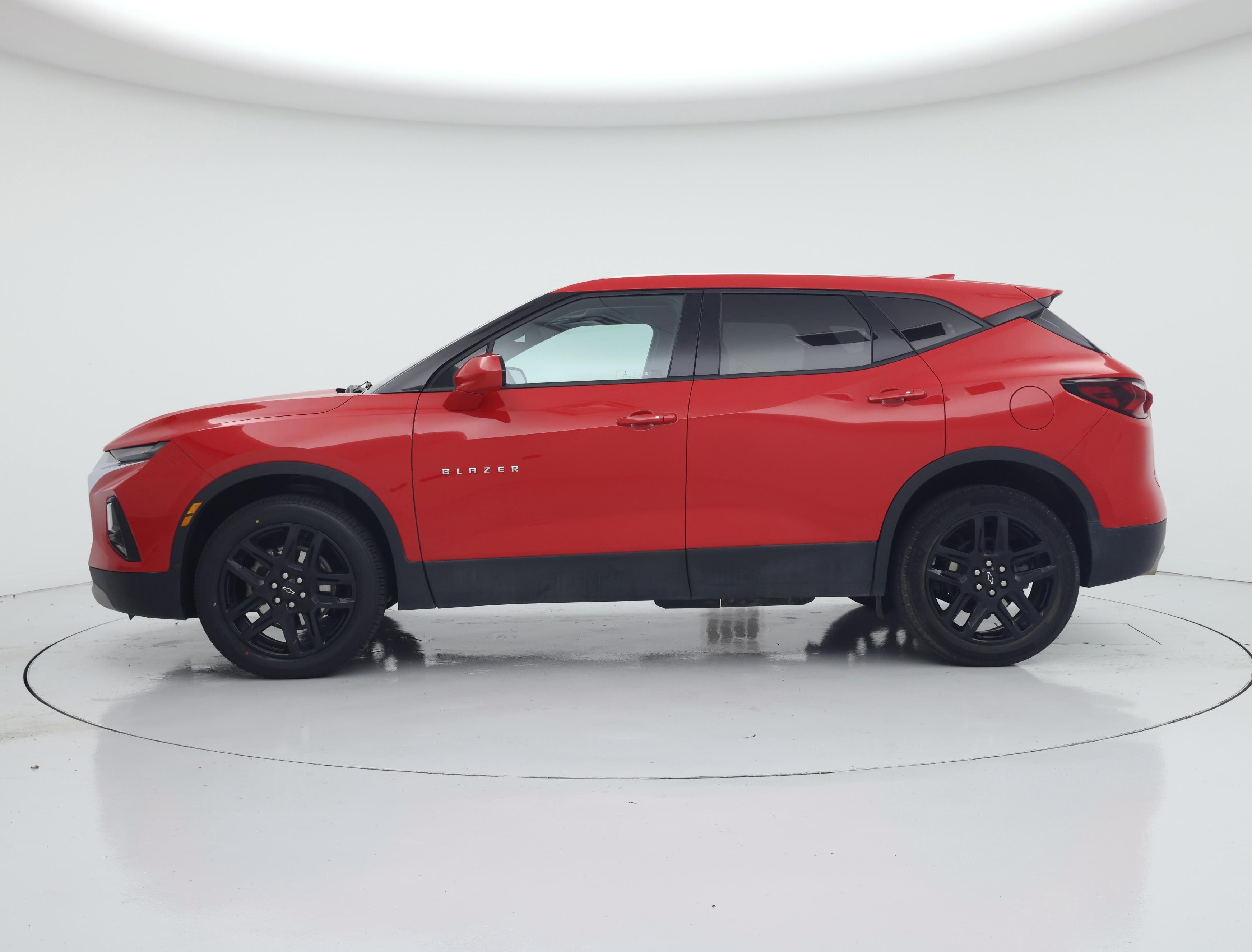 Thumbnail: 2022 Chevrolet Blazer - 3