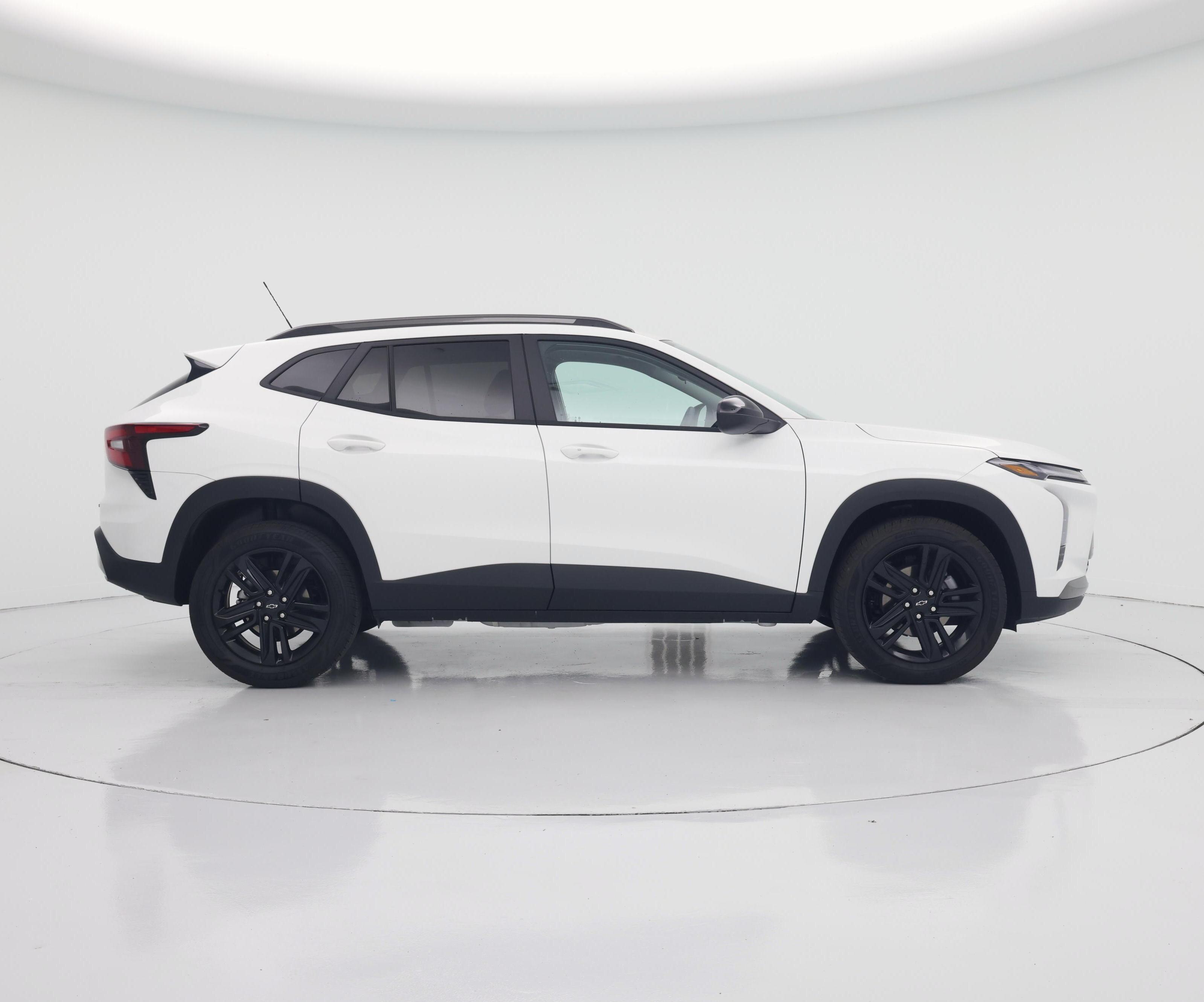 Thumbnail: 2025 Chevrolet Trax - 7