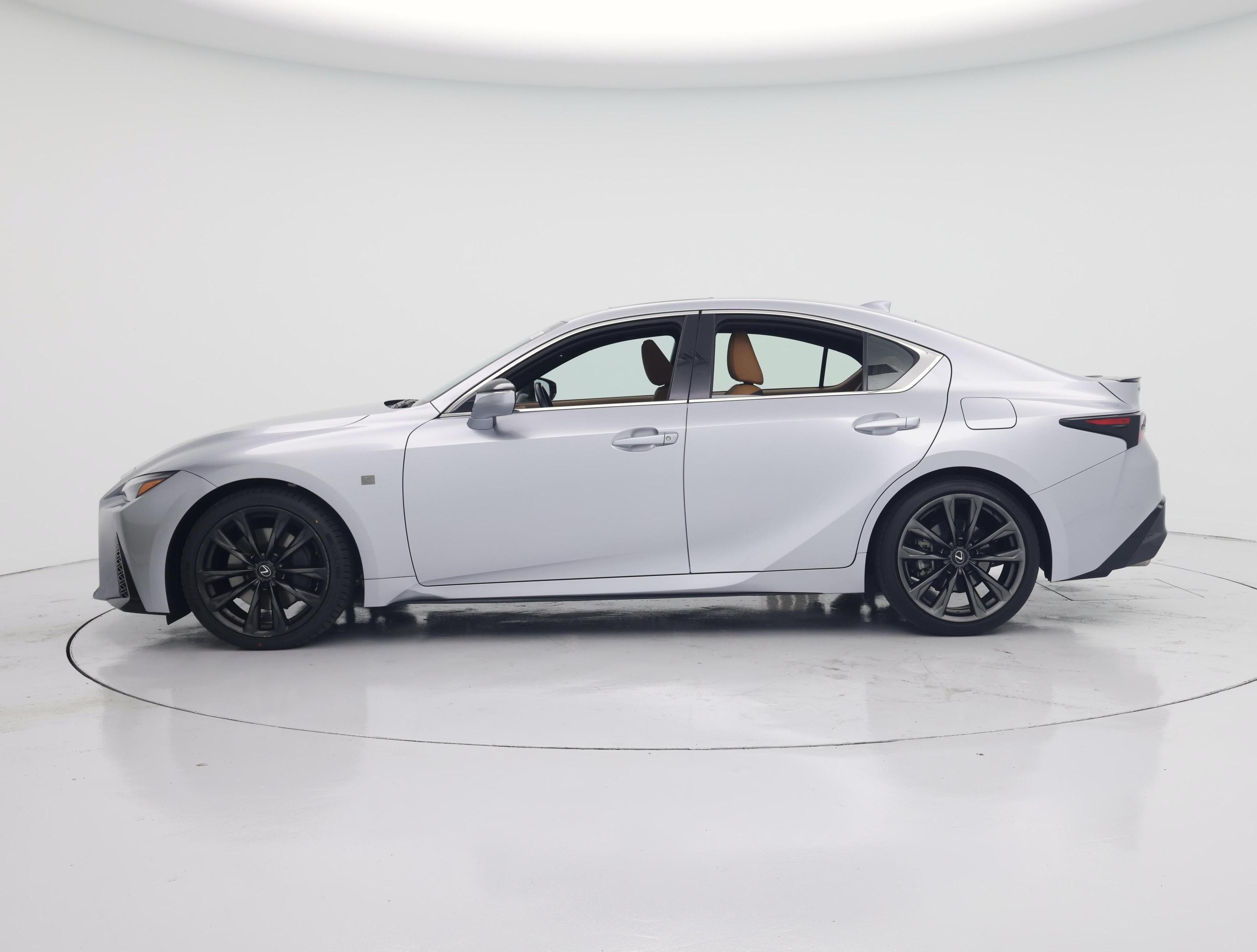 Thumbnail: 2024 Lexus IS - 3