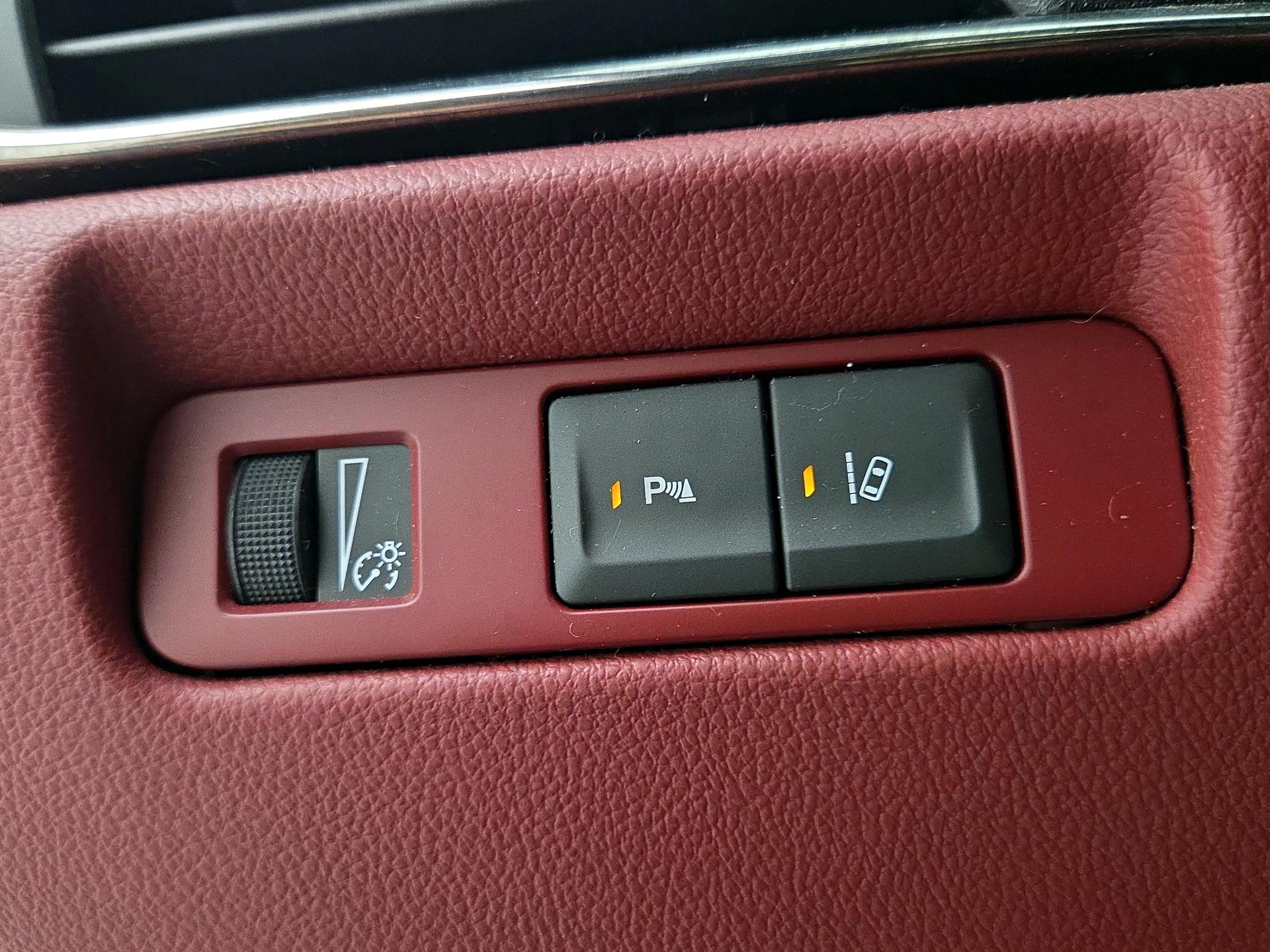 Thumbnail: 2014 Cadillac ATS - 13