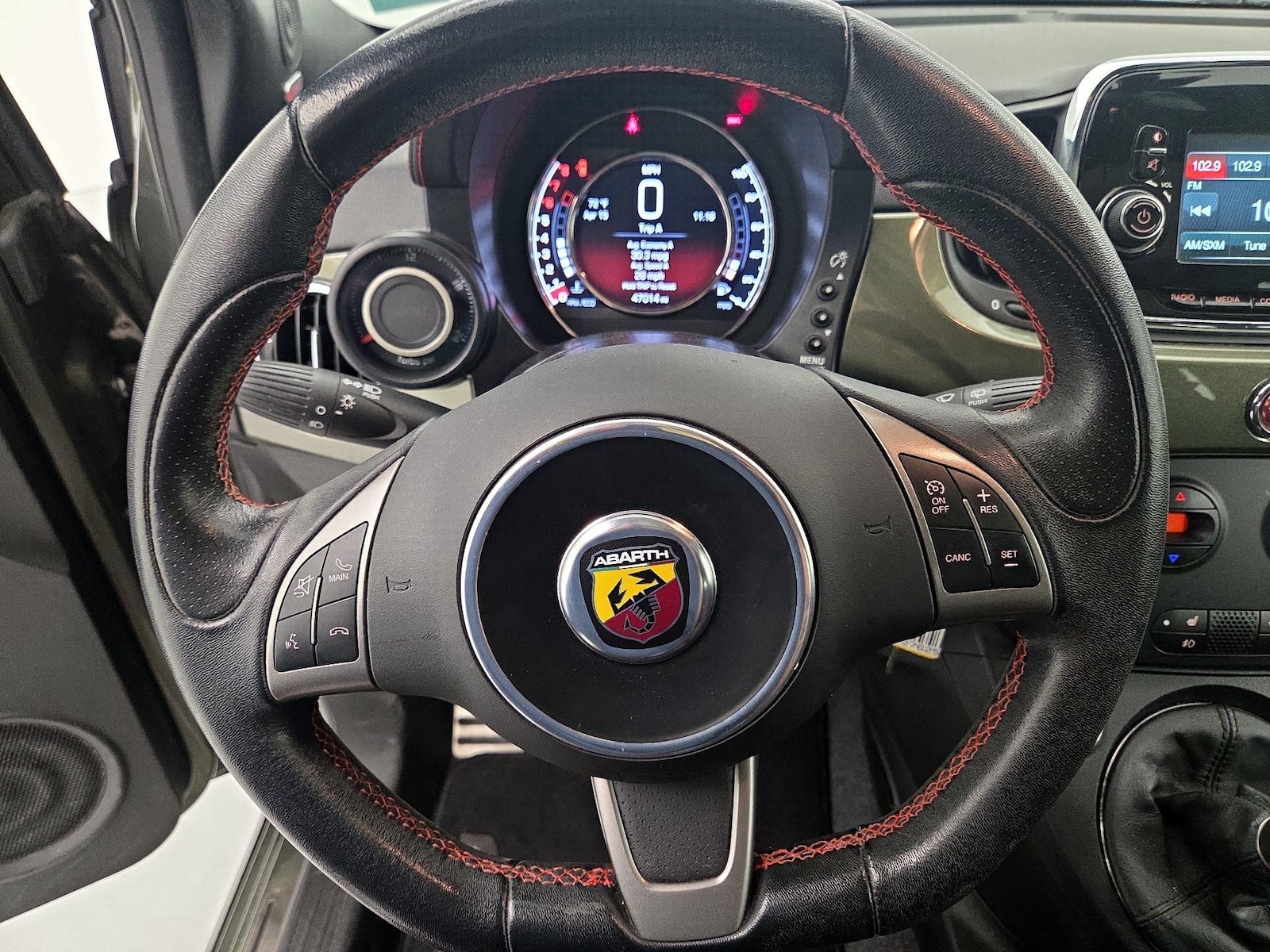2018 FIAT 500 Abarth - Photo 11
