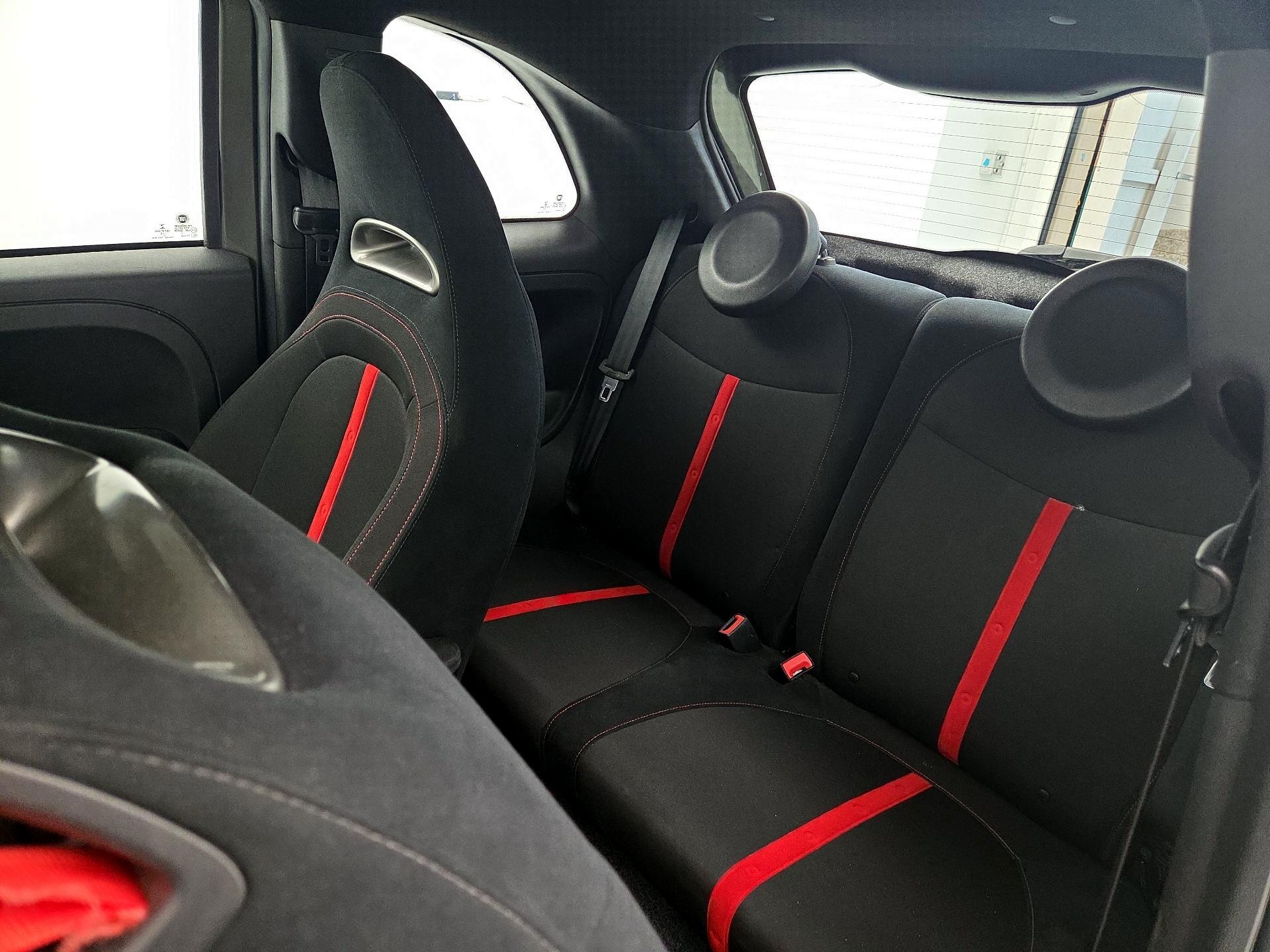 Thumbnail: 2018 Fiat 500 - 20