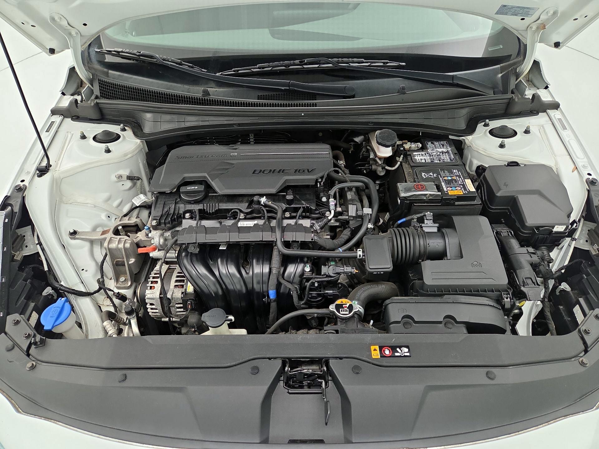 Thumbnail: 2021 Hyundai Elantra - 20