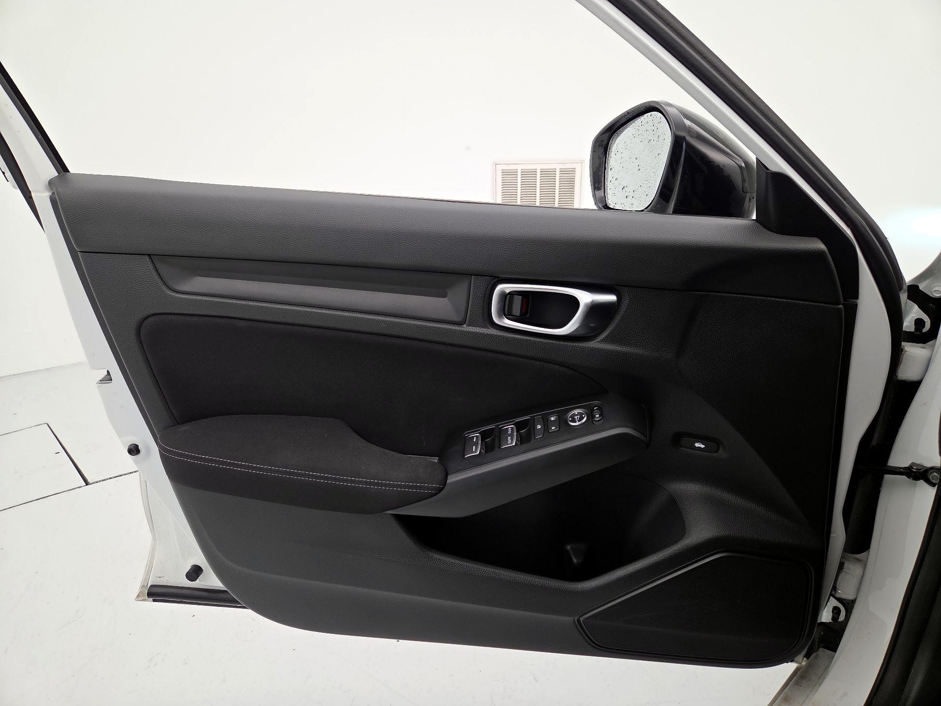 Thumbnail: 2025 Honda Civic - 12