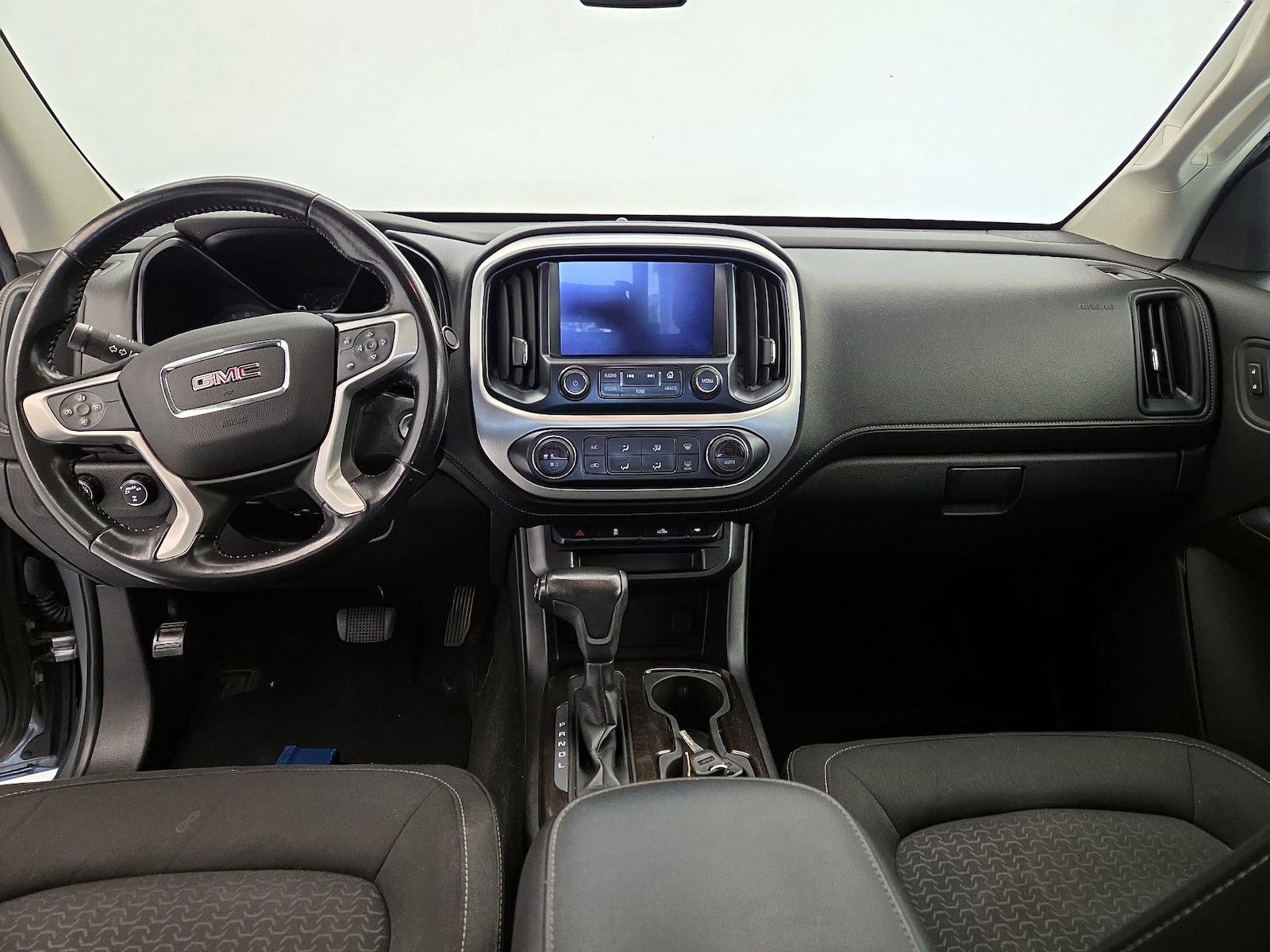 2018 GMC Canyon SLE - Photo 10