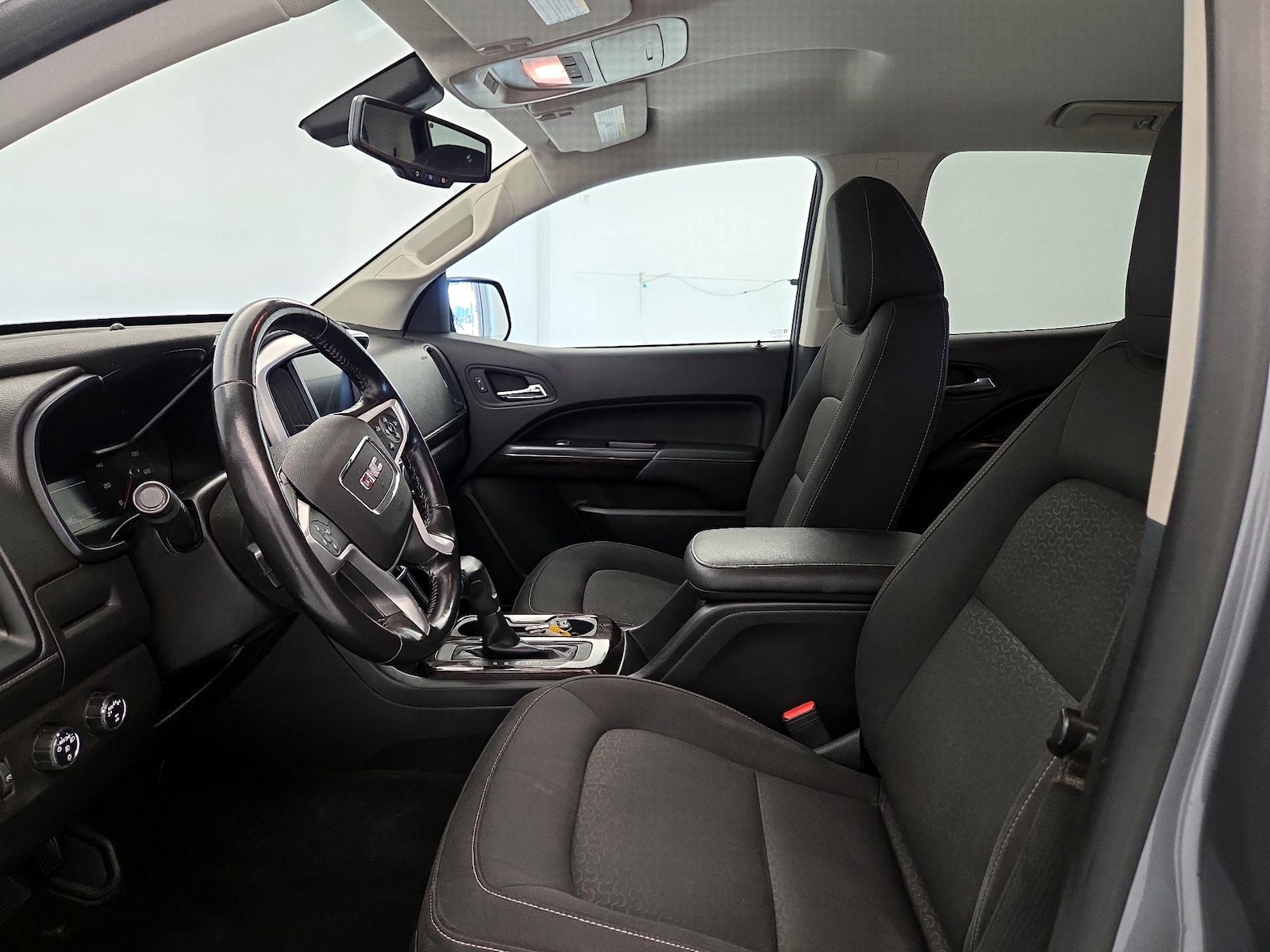 2018 GMC Canyon SLE - Photo 12