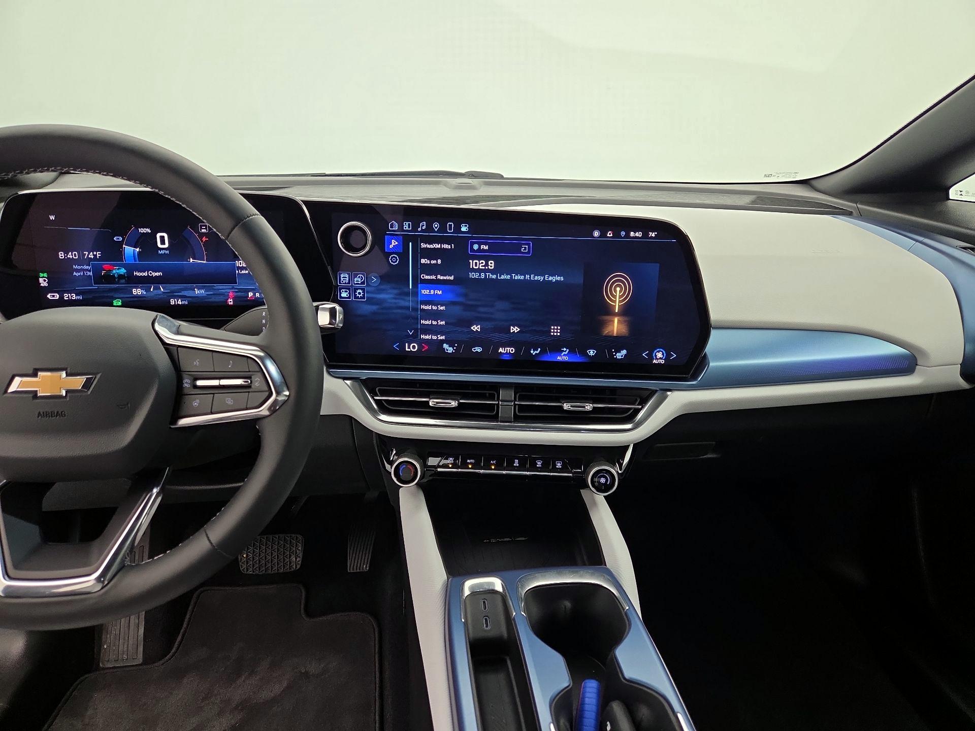 Thumbnail: 2025 Chevrolet Equinox - 9