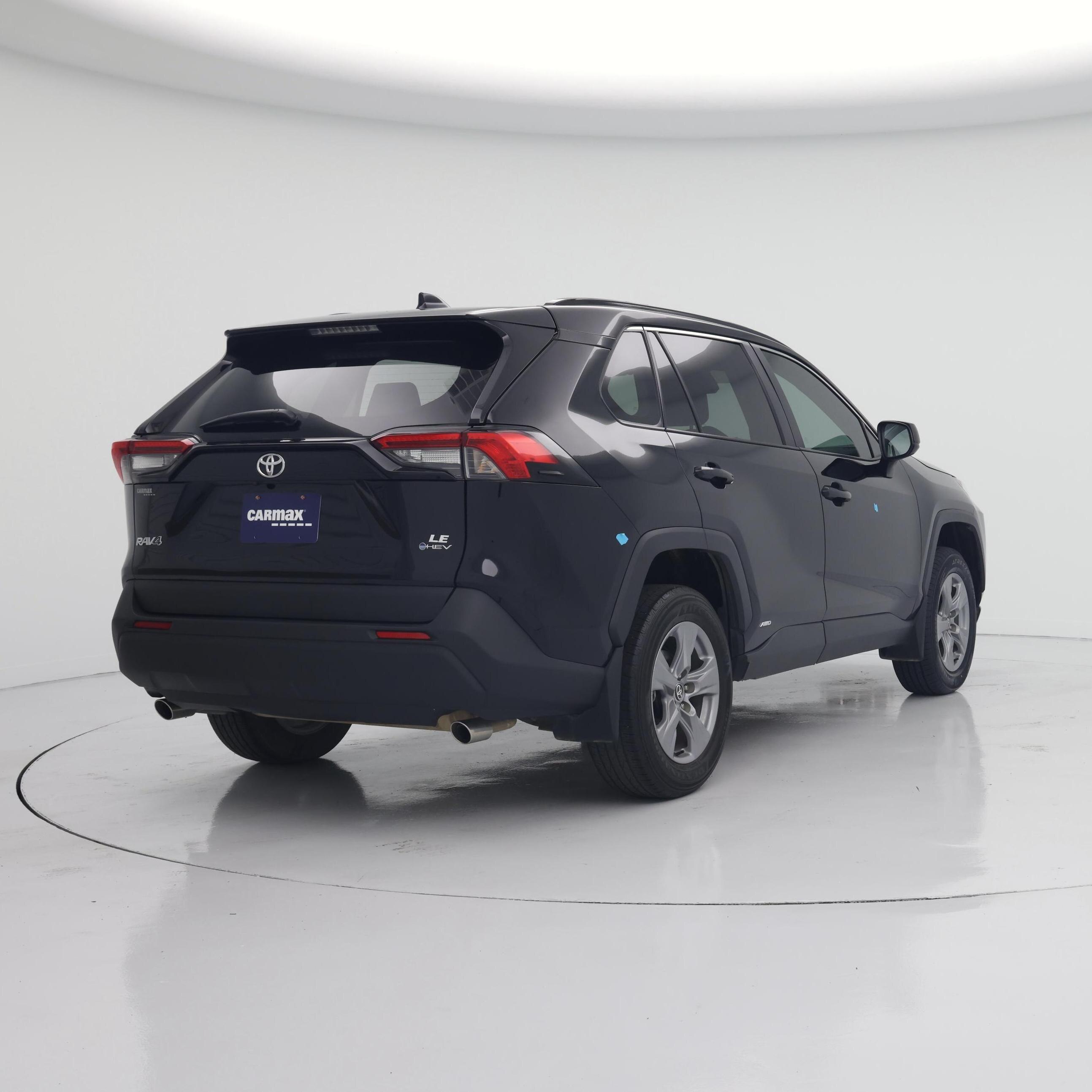 Thumbnail: 2025 Toyota RAV4 - 8