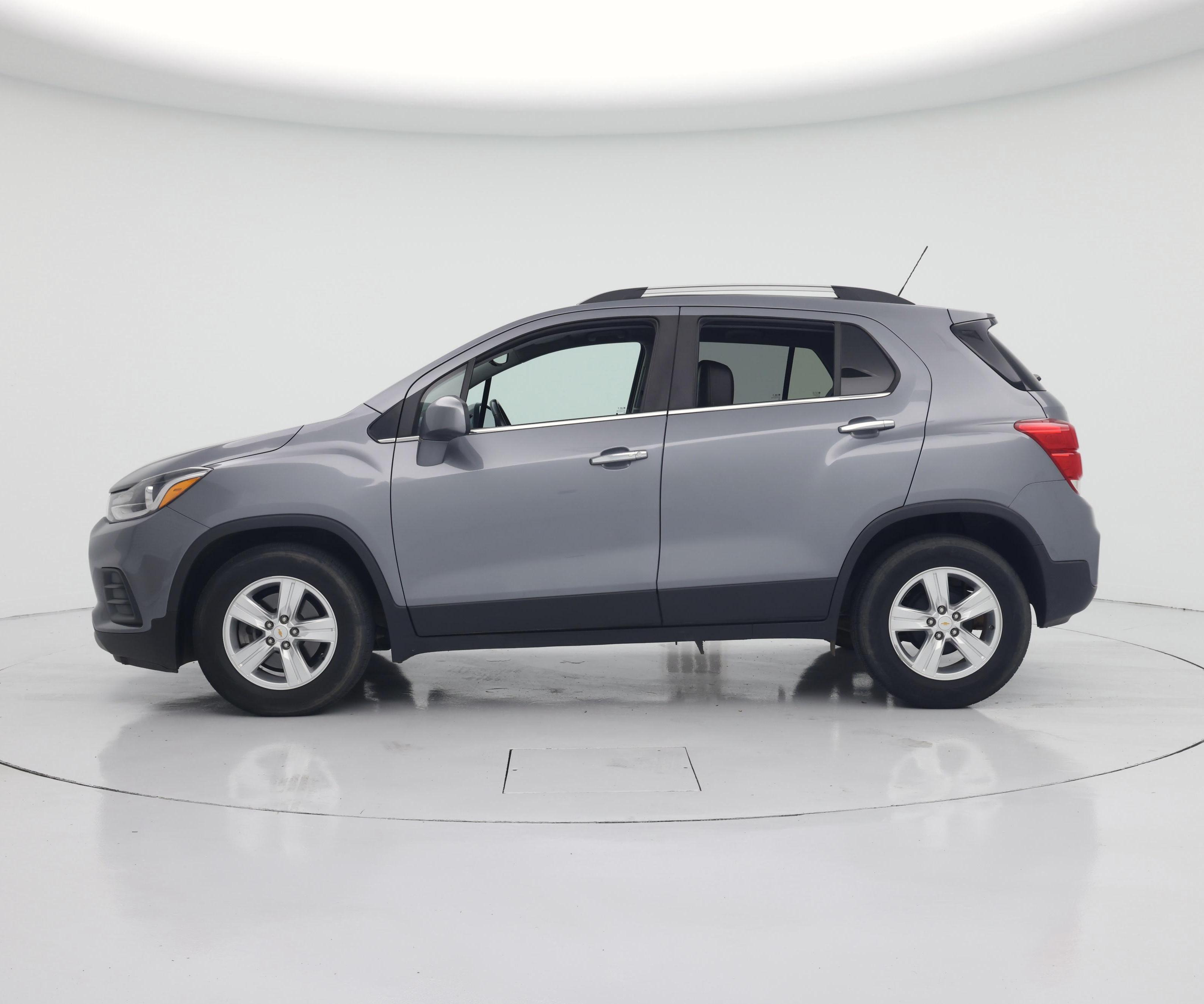 Thumbnail: 2019 Chevrolet Trax - 3