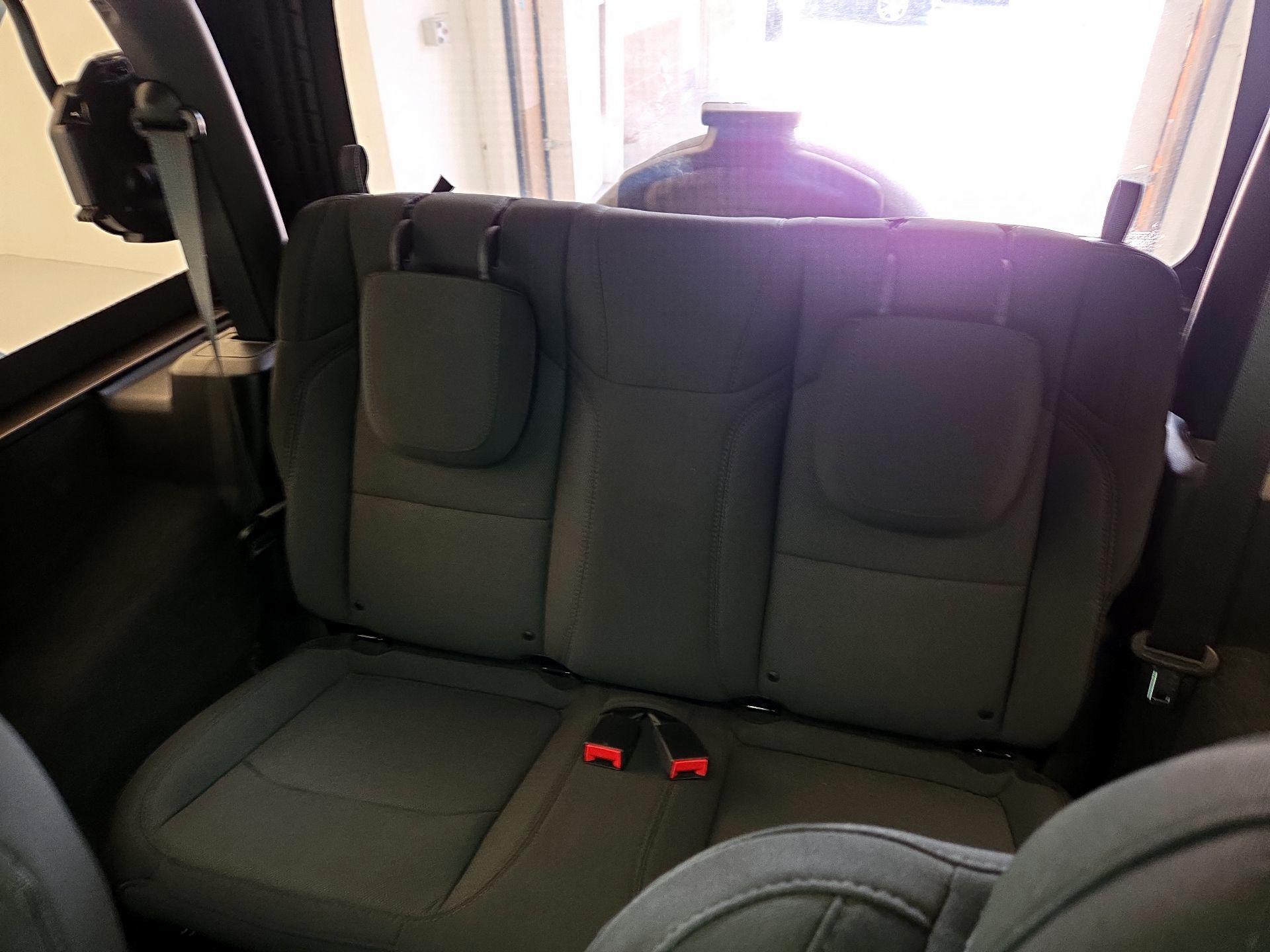 Thumbnail: 2019 Jeep Wrangler - 19