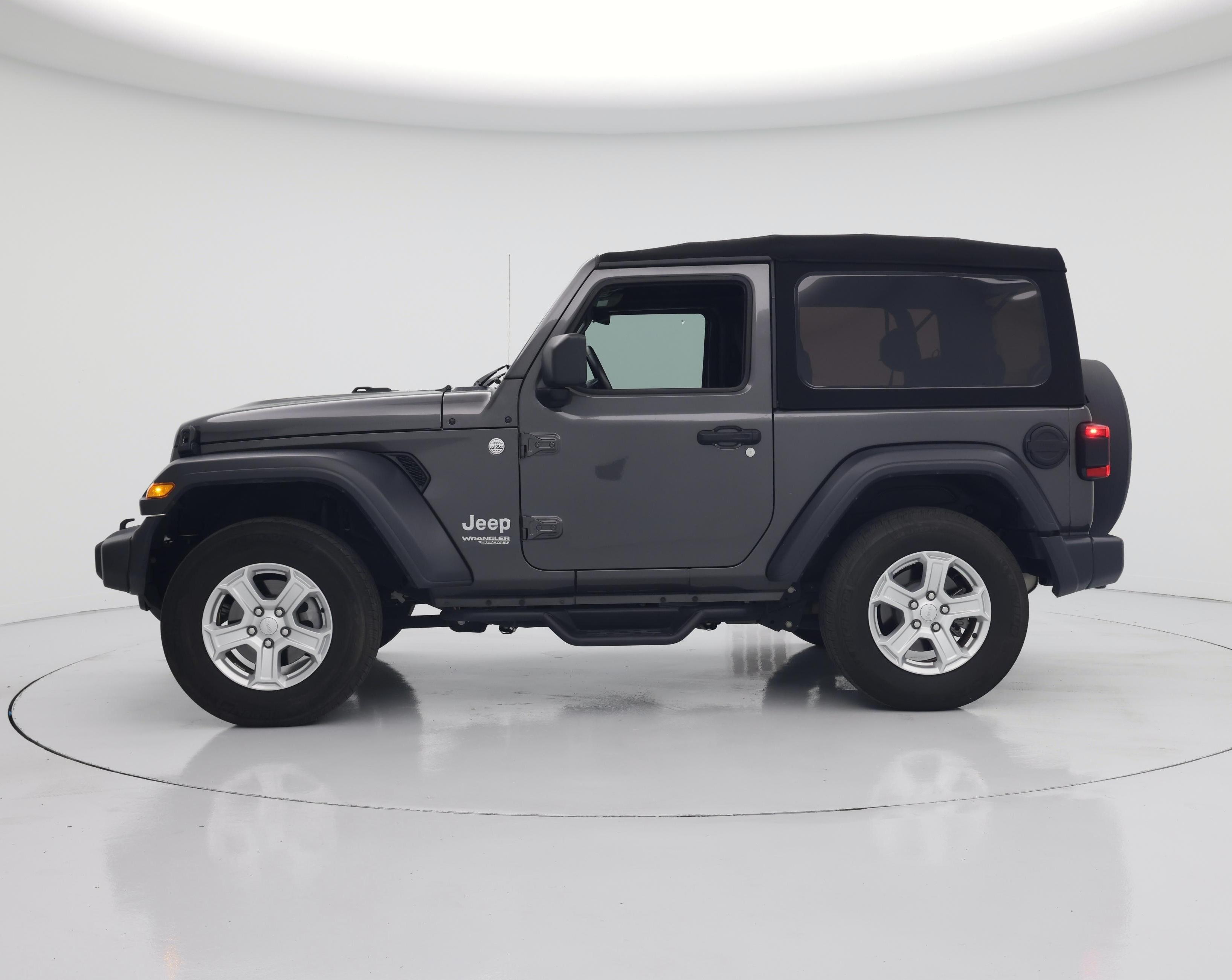 Thumbnail: 2019 Jeep Wrangler - 3