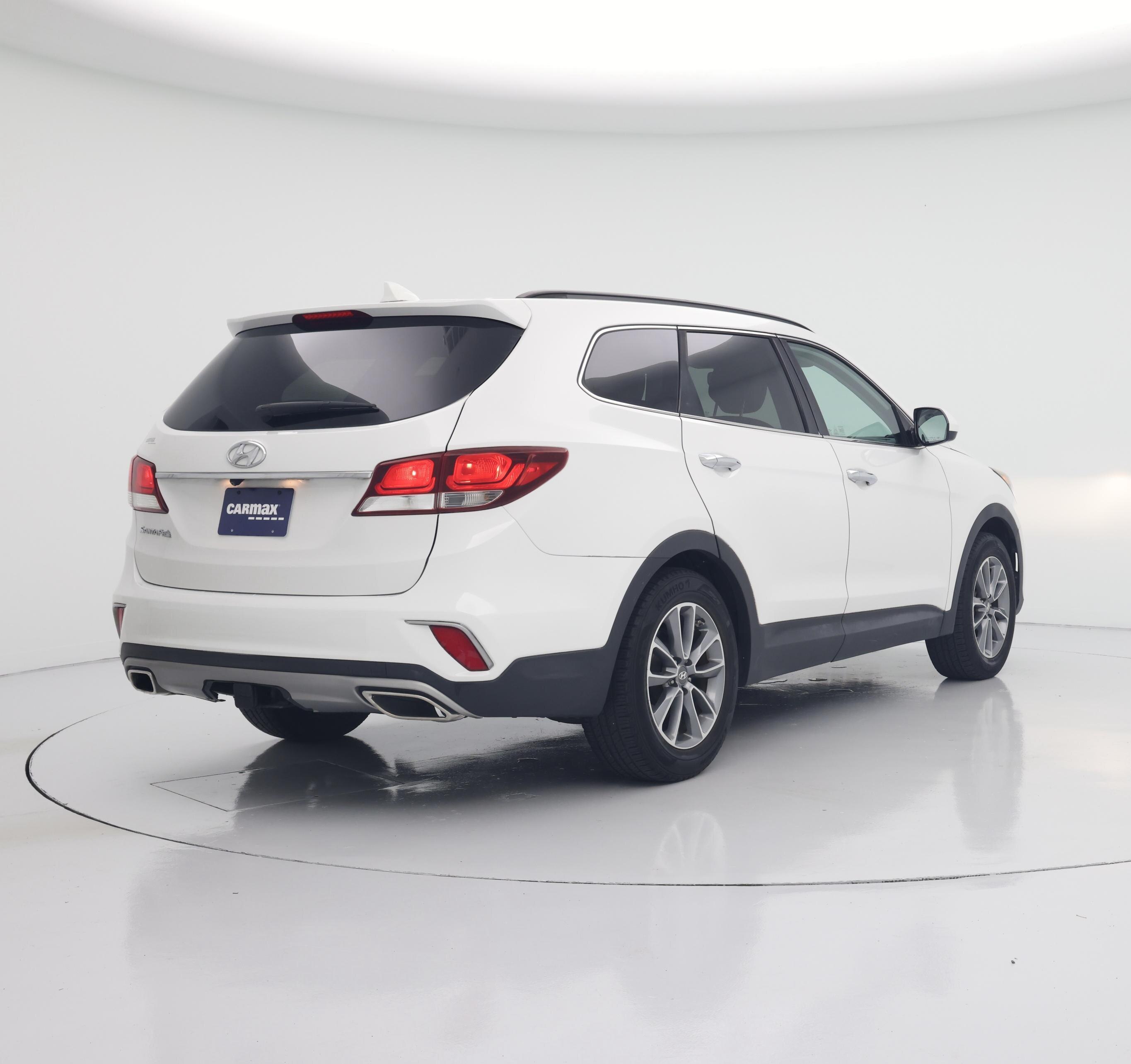 Thumbnail: 2017 Hyundai Santa Fe - 8