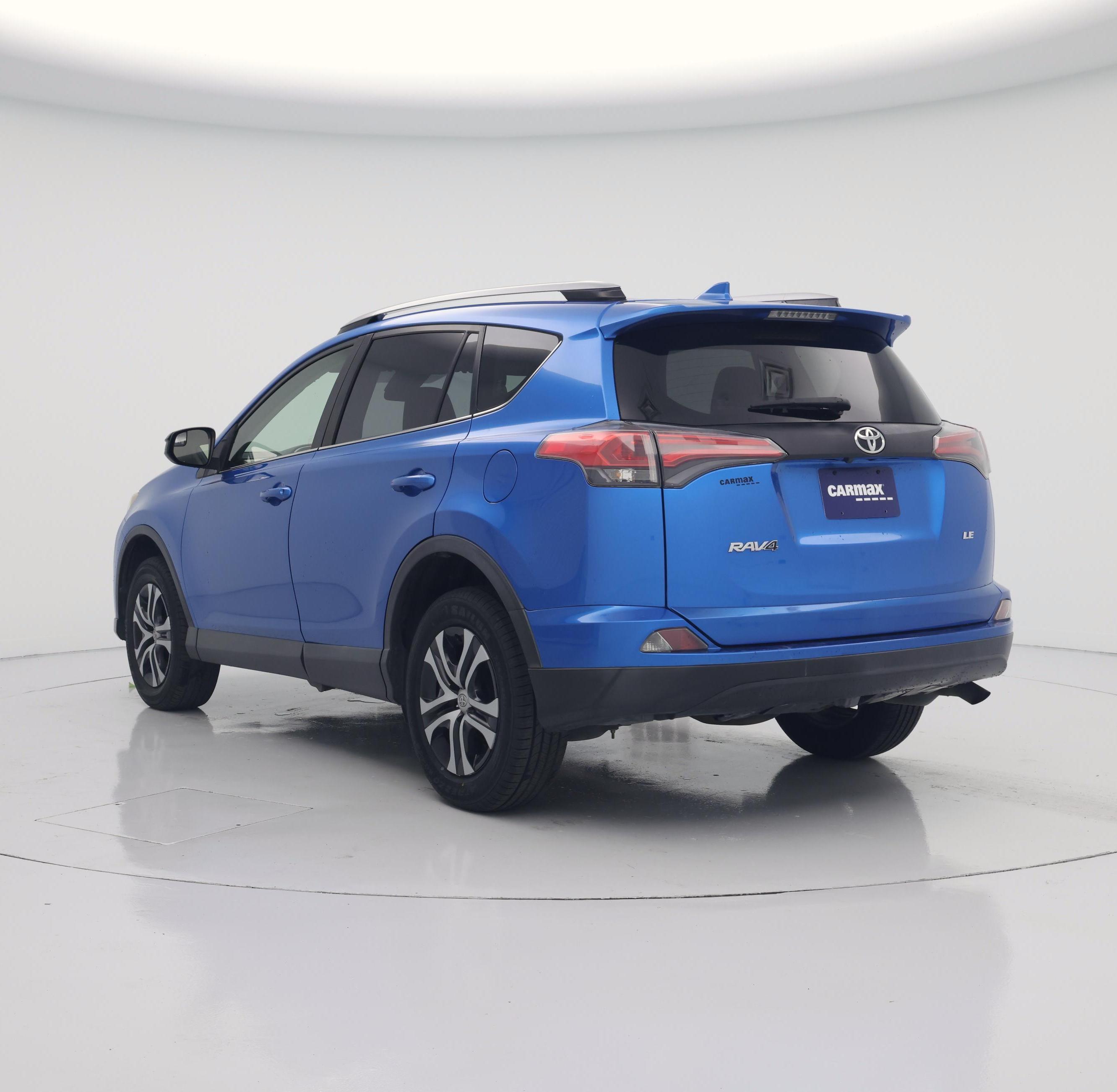 Thumbnail: 2018 Toyota RAV4 - 2