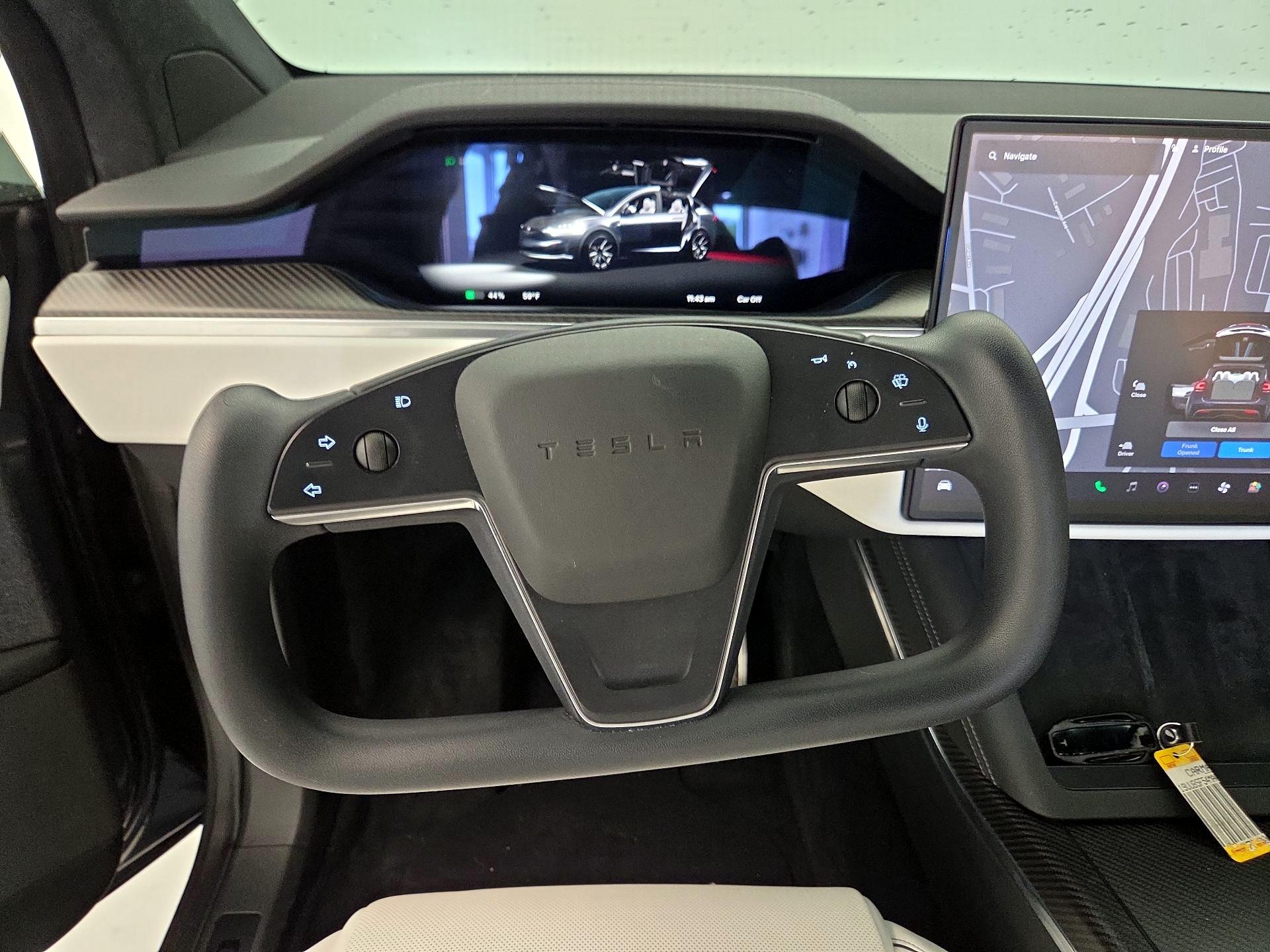 Thumbnail: 2022 Tesla Model X - 10