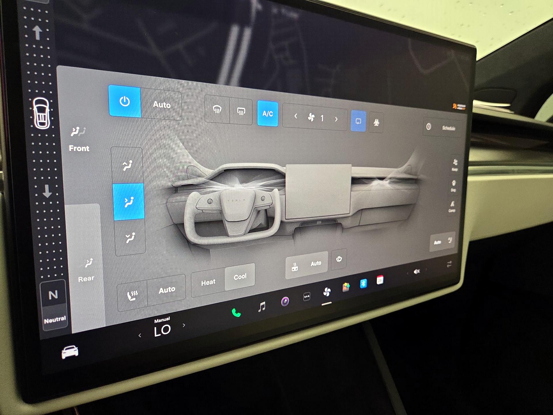 Thumbnail: 2022 Tesla Model X - 15