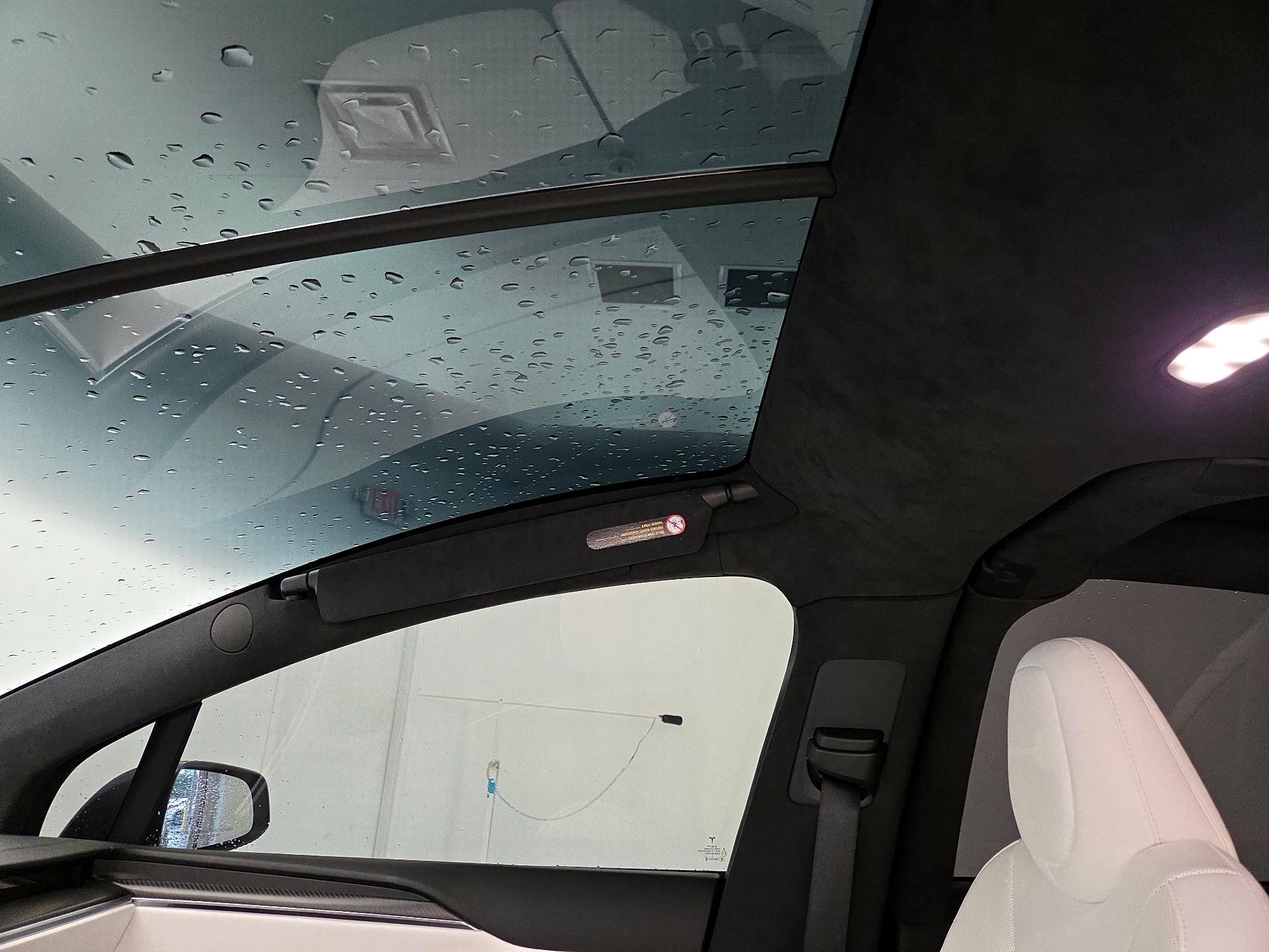 Thumbnail: 2022 Tesla Model X - 17