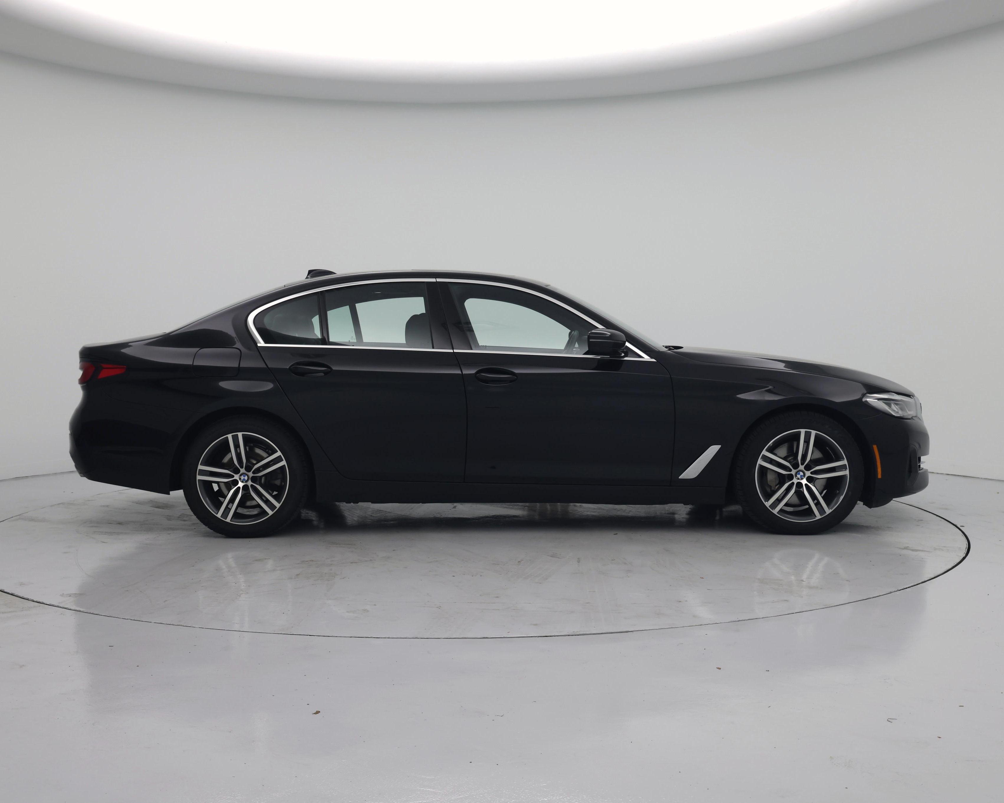 Thumbnail: 2022 BMW 5 Series - 7