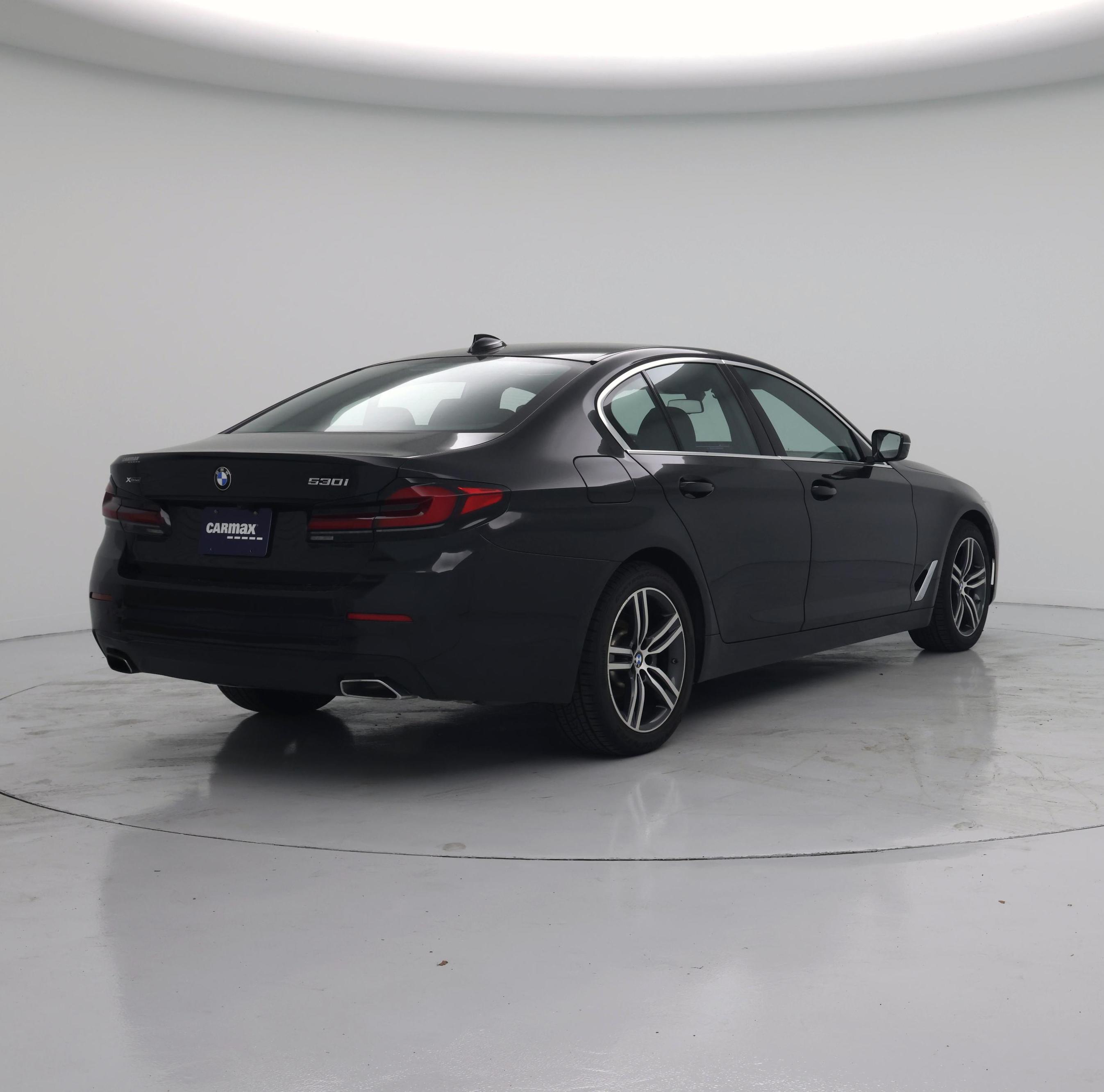 Thumbnail: 2022 BMW 5 Series - 8