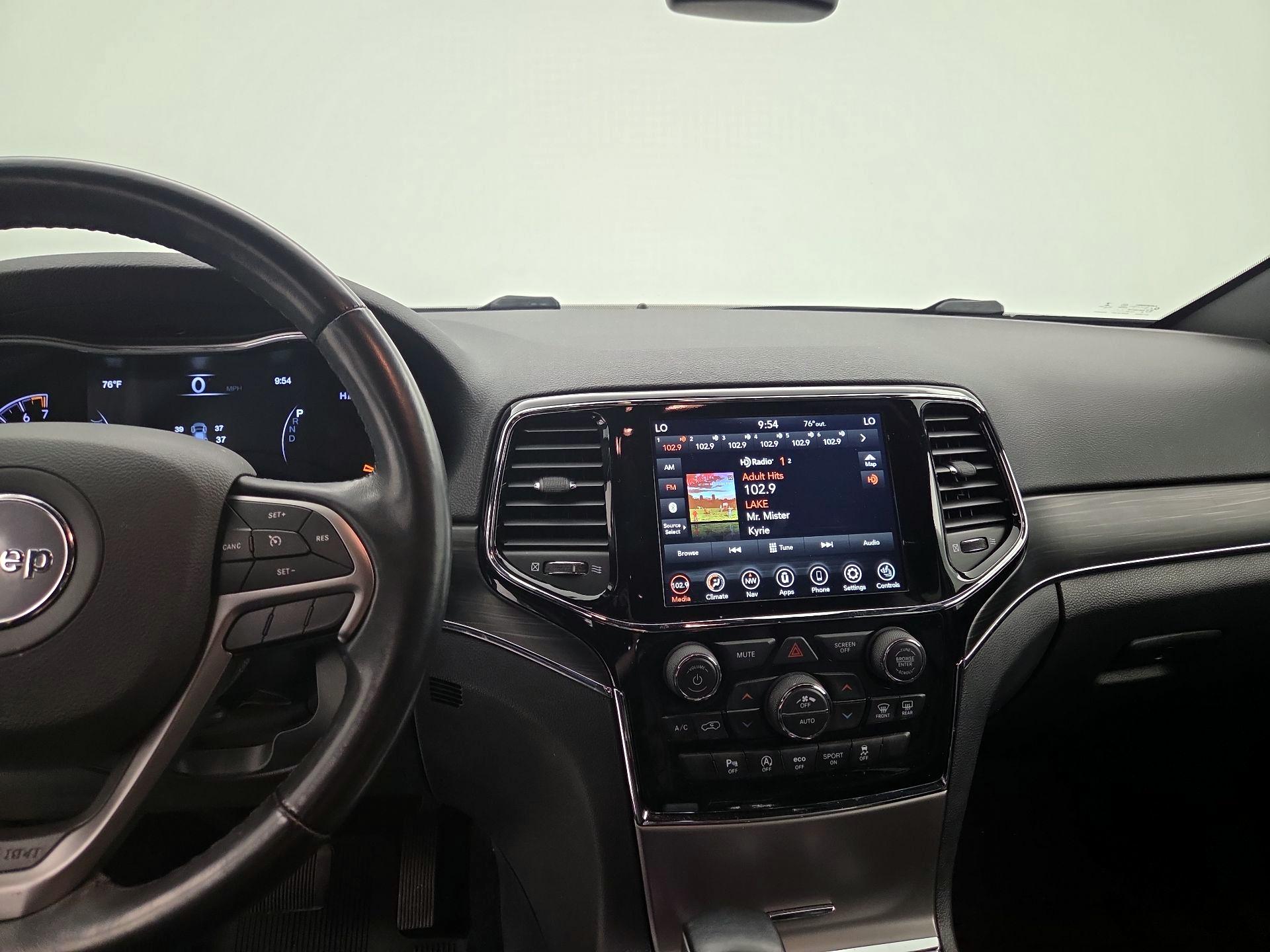 Thumbnail: 2020 Jeep Grand Cherokee - 9