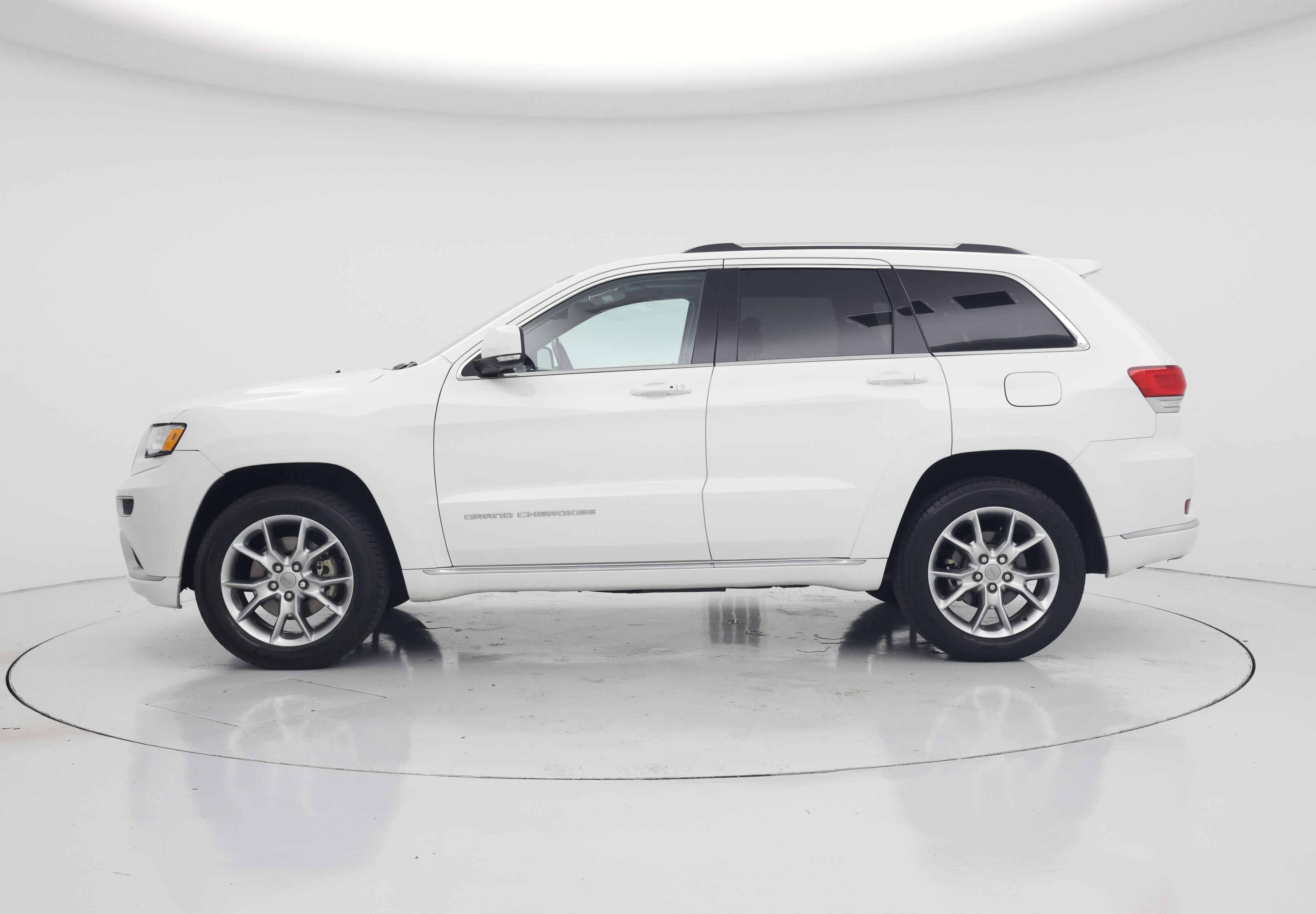 Thumbnail: 2015 Jeep Grand Cherokee - 3