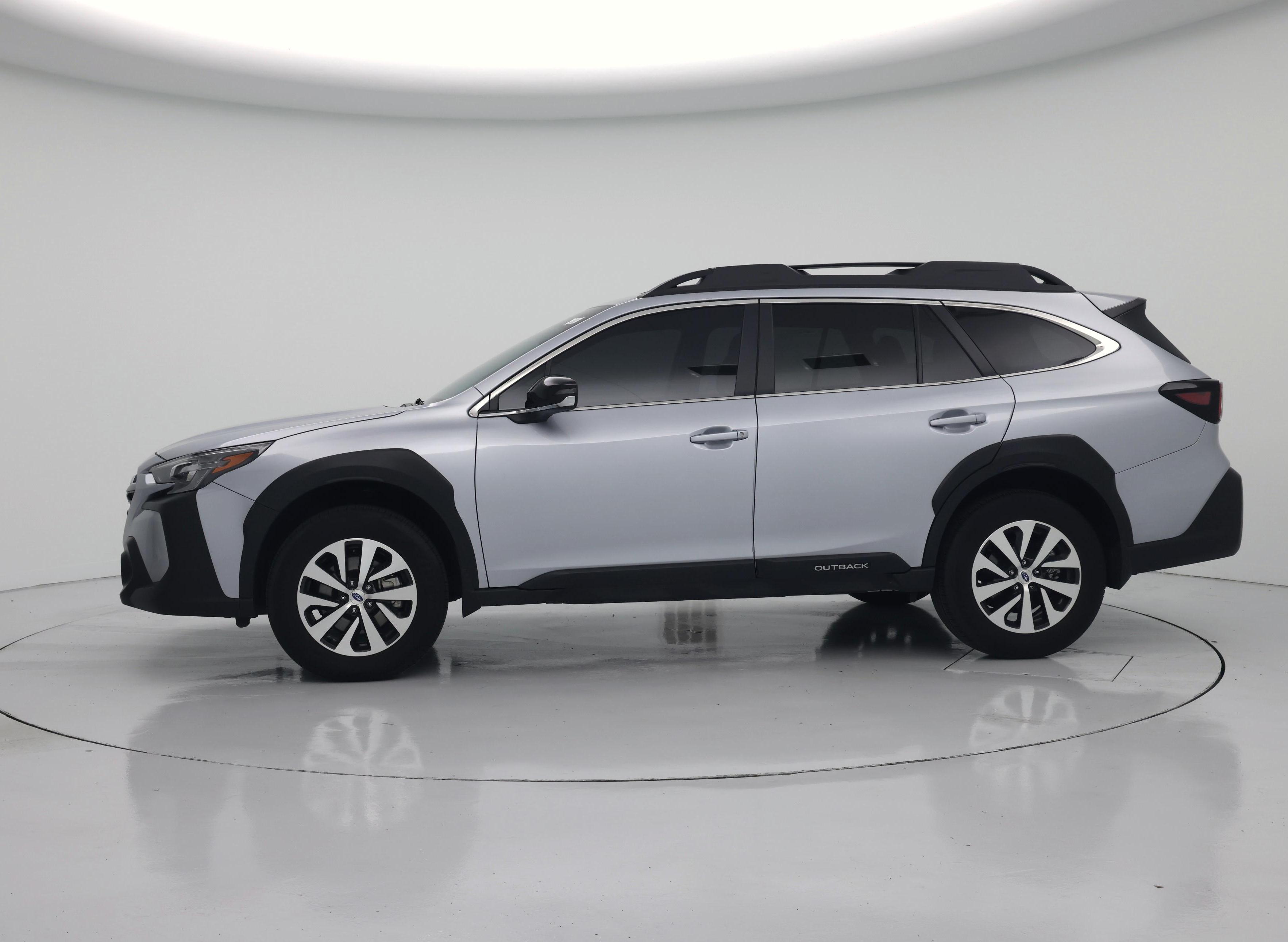 Thumbnail: 2025 Subaru Outback - 3