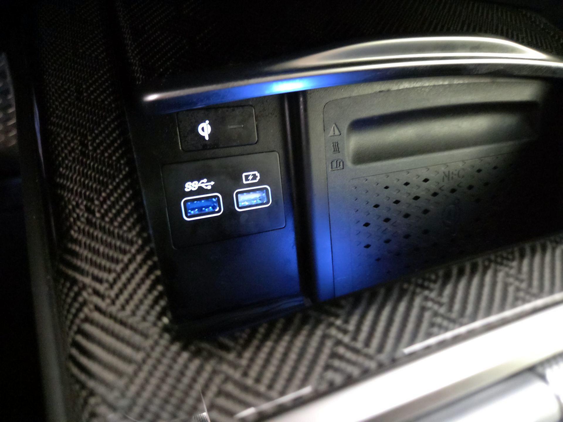 Thumbnail: 2024 Genesis G80 - 18