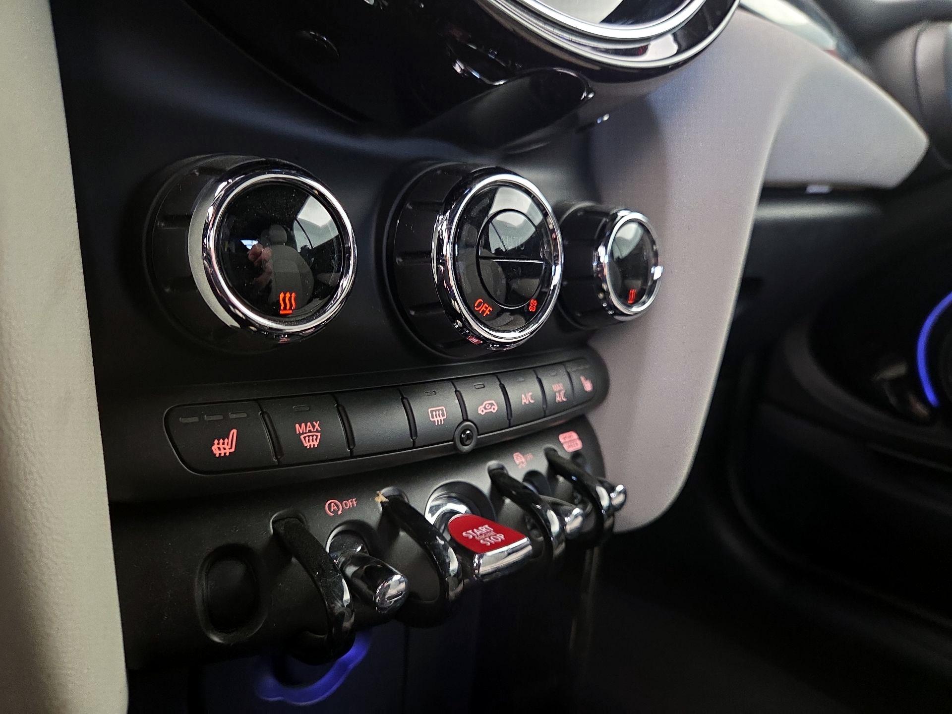 Thumbnail: 2024 MINI Cooper - 16