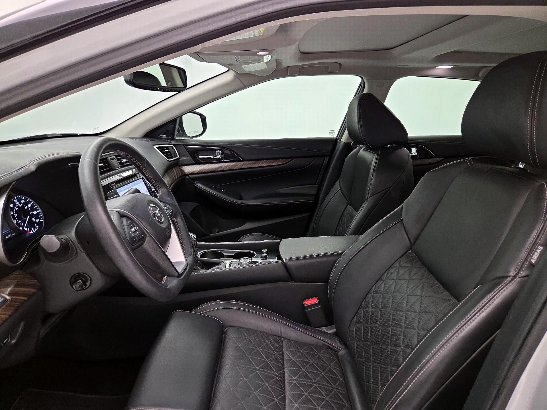 Thumbnail: 2017 Nissan Maxima - 11