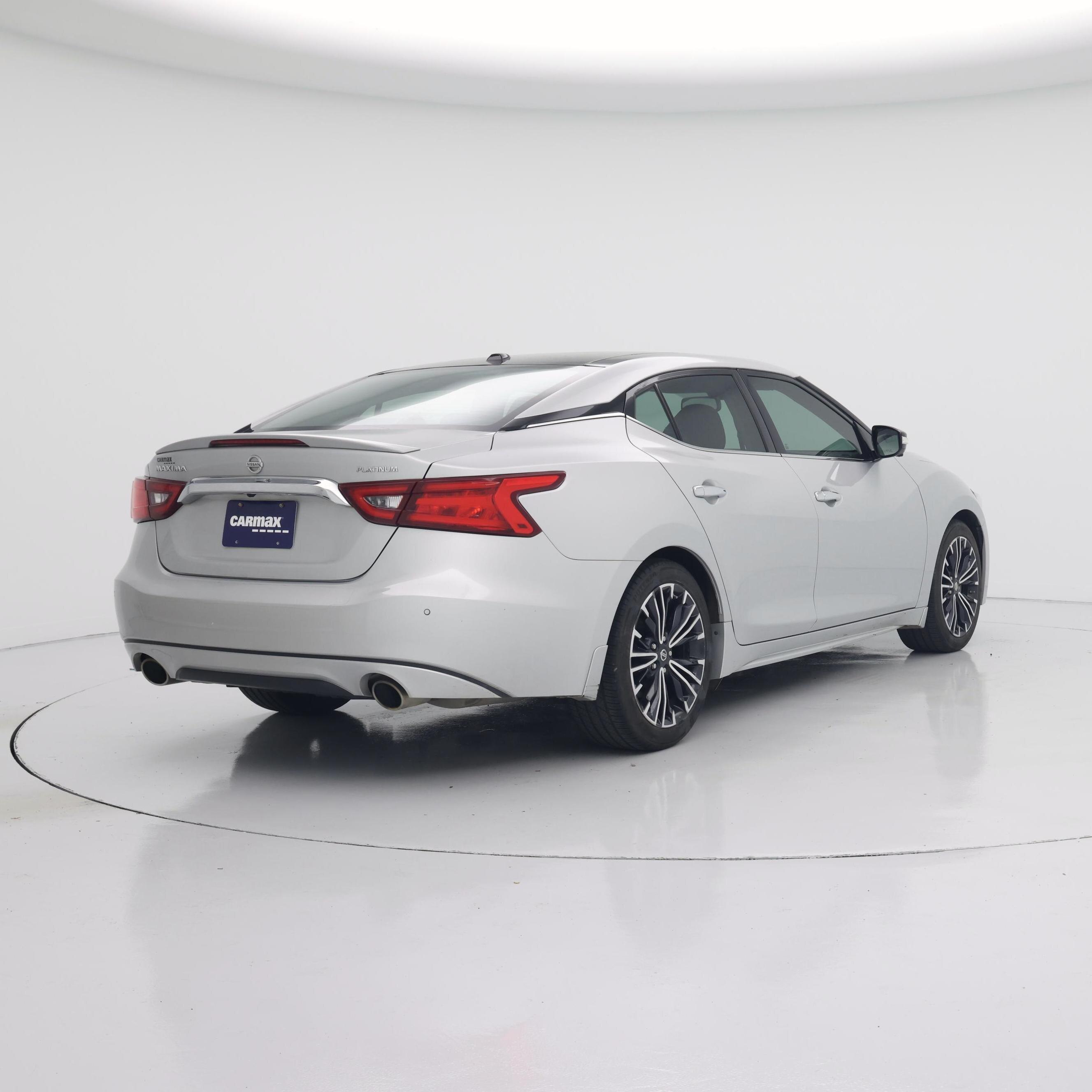 Thumbnail: 2017 Nissan Maxima - 8