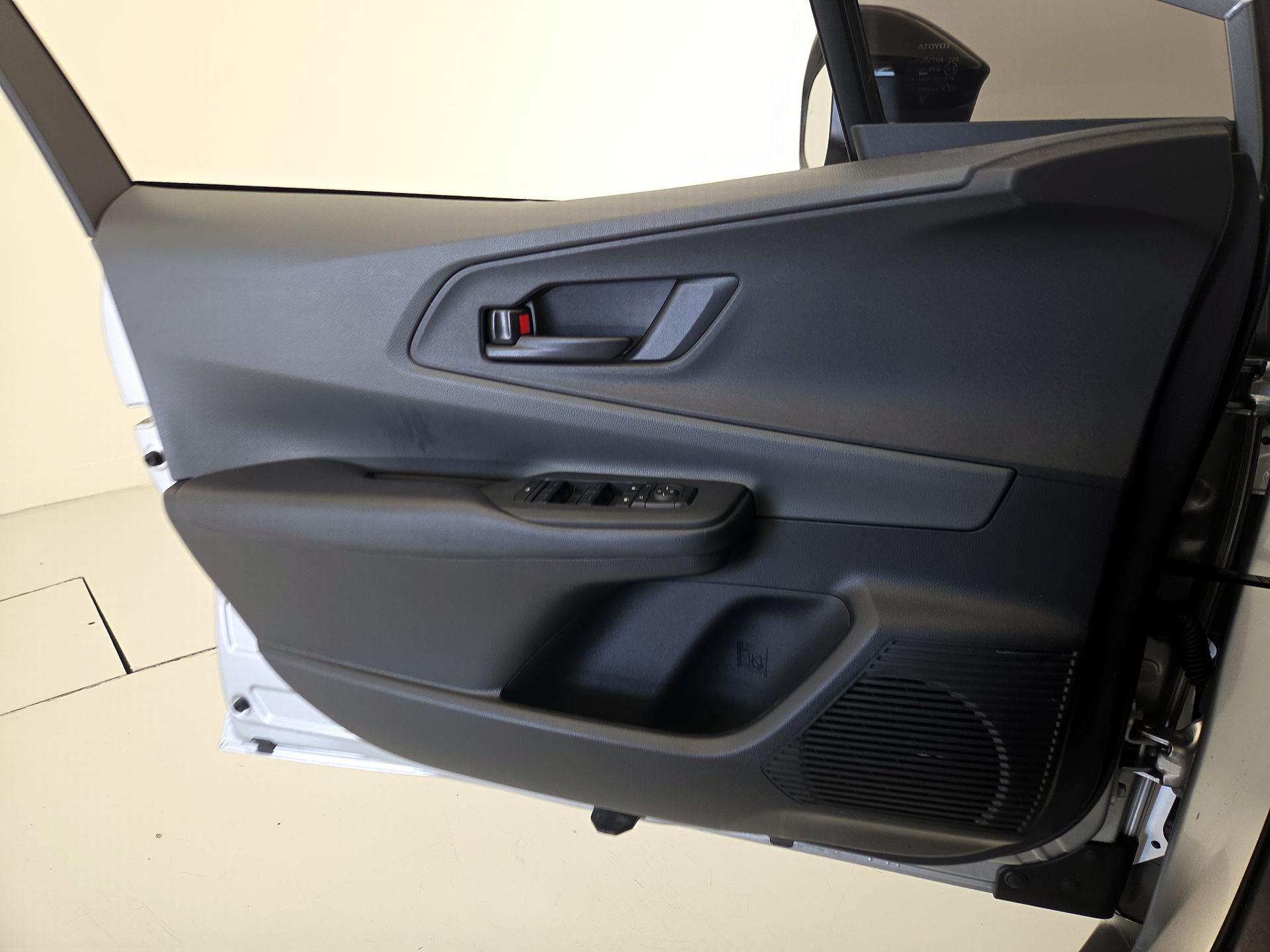 Thumbnail: 2026 Toyota Prius - 12