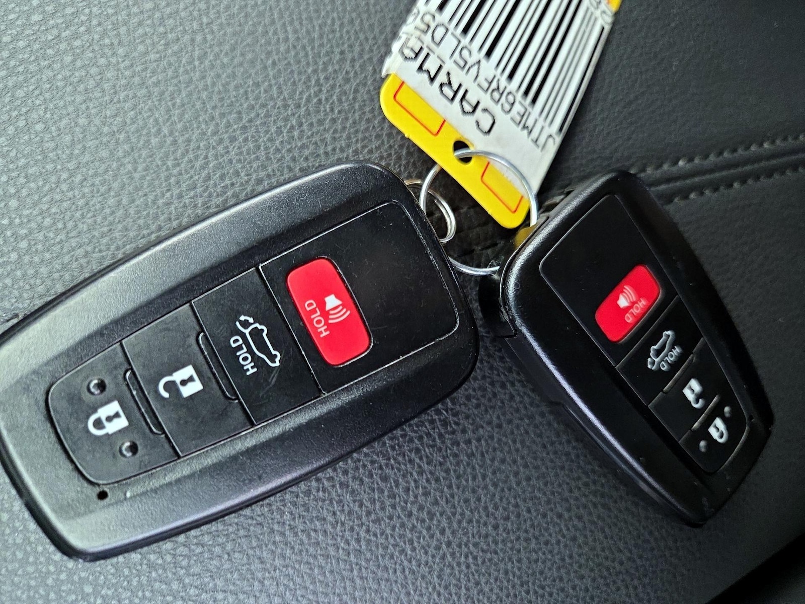 2020 Toyota RAV4 XSE - Photo 25