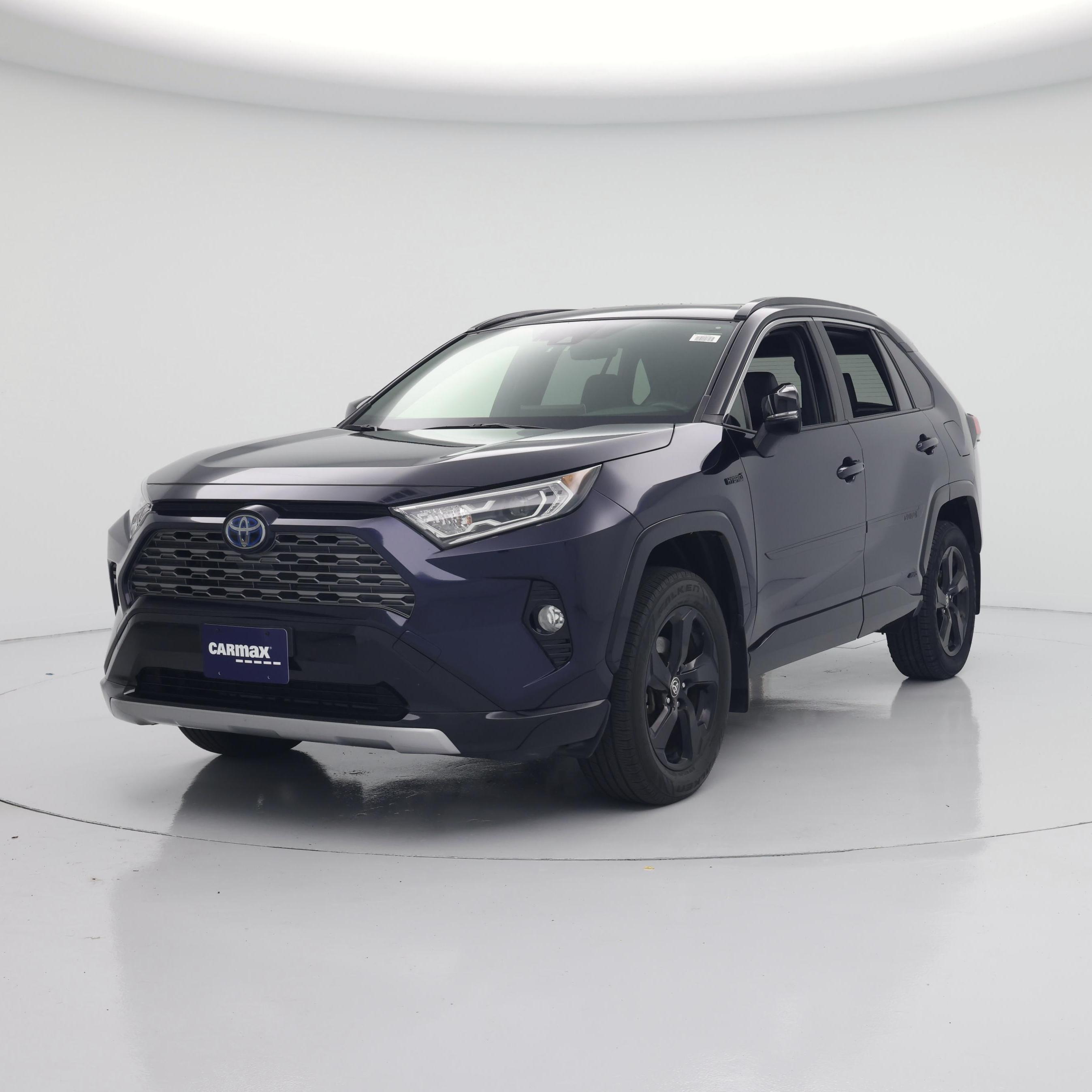 Thumbnail: 2020 Toyota RAV4 - 4