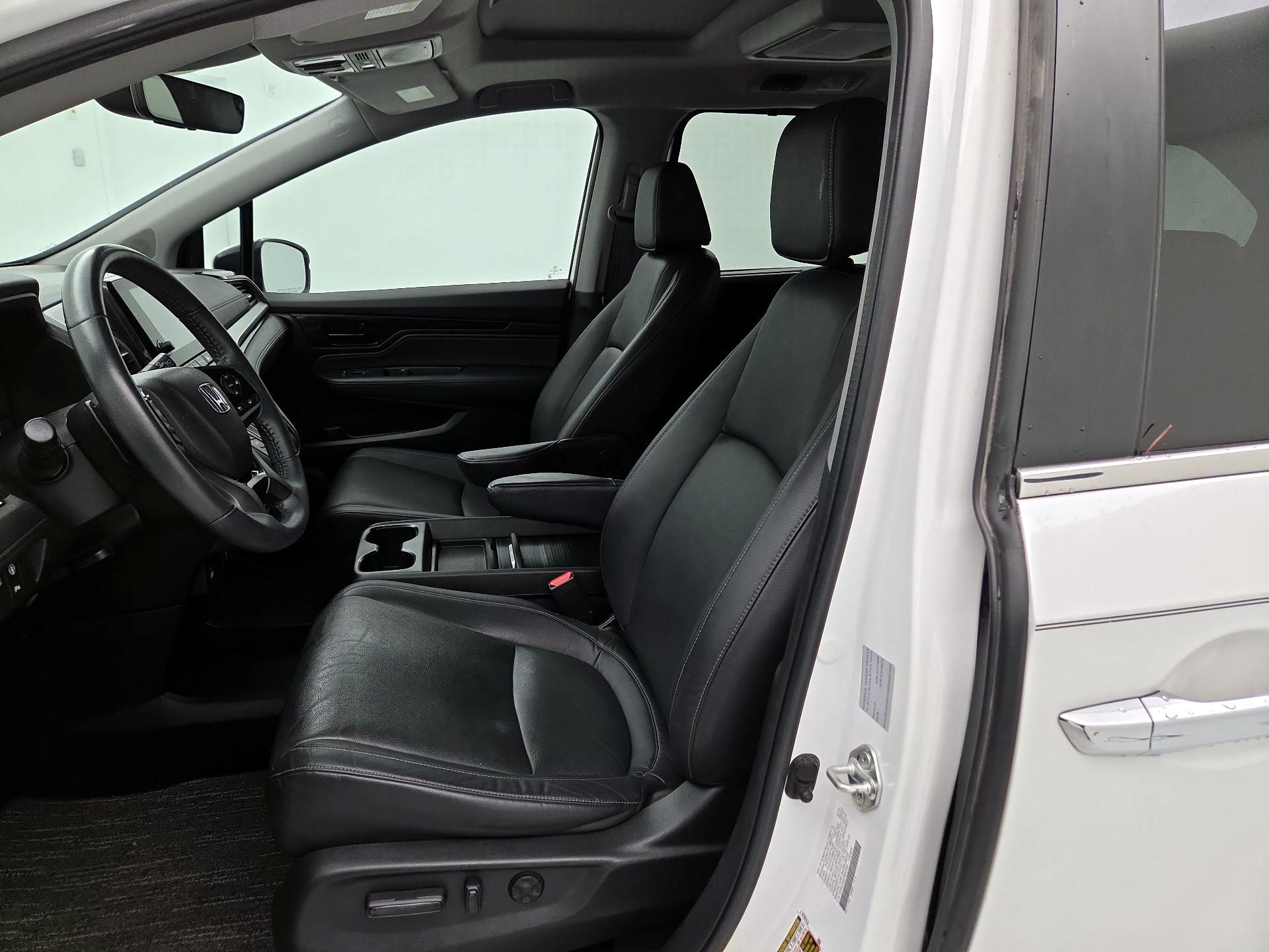 Thumbnail: 2023 Honda Odyssey - 11