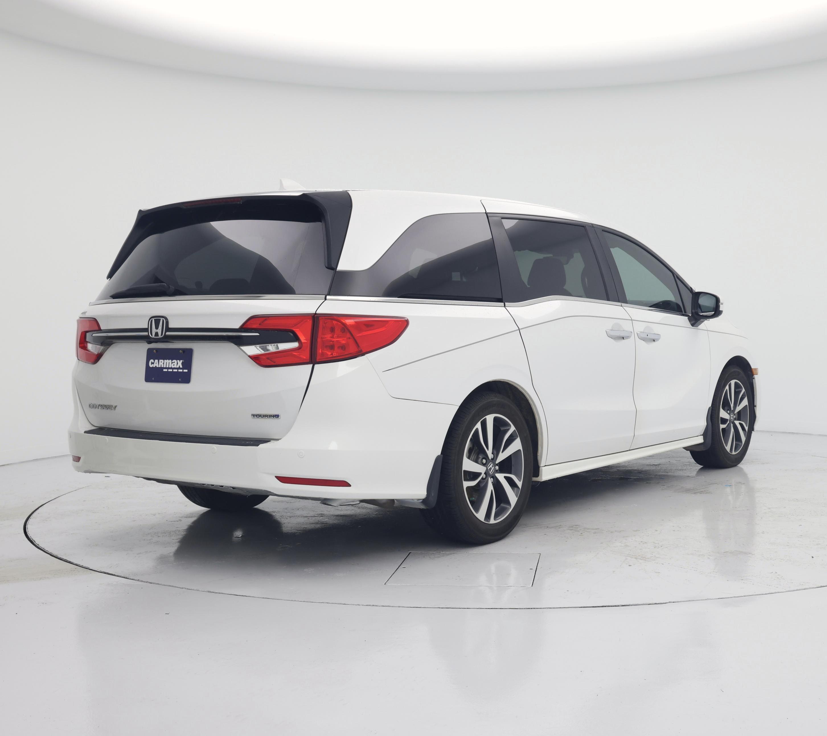 Thumbnail: 2023 Honda Odyssey - 8