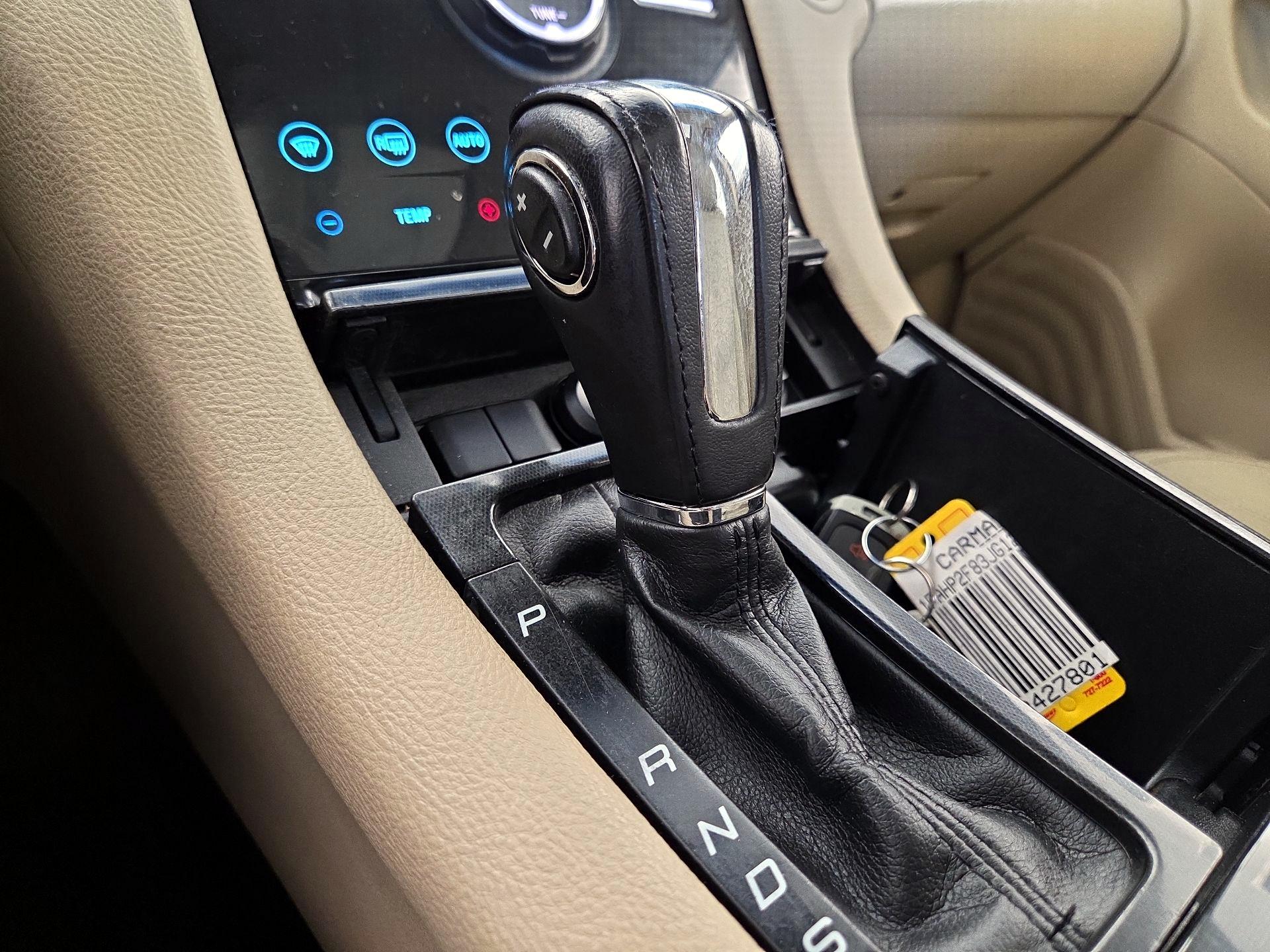 Thumbnail: 2018 Ford Taurus - 17