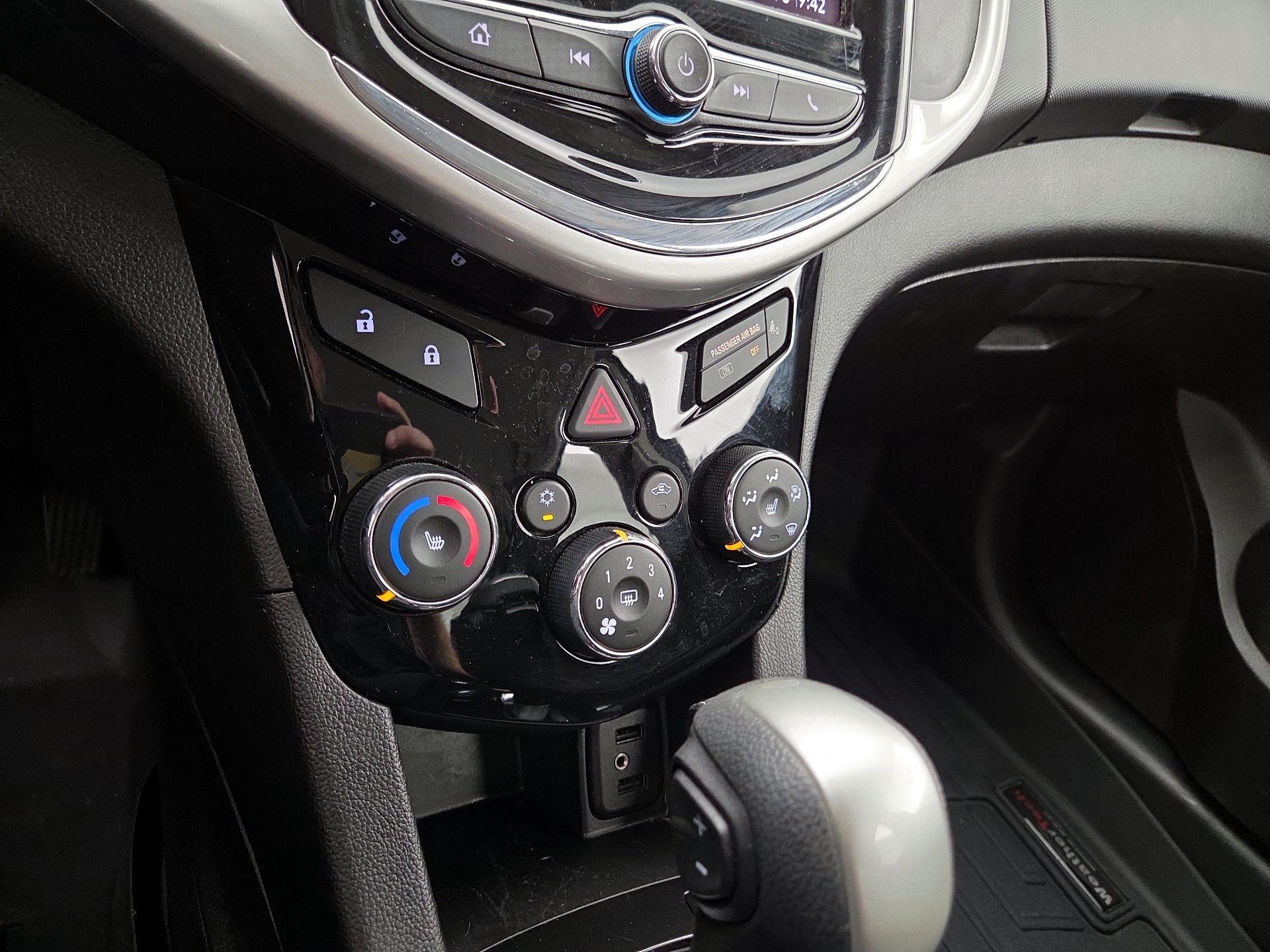 Thumbnail: 2020 Chevrolet Sonic - 16