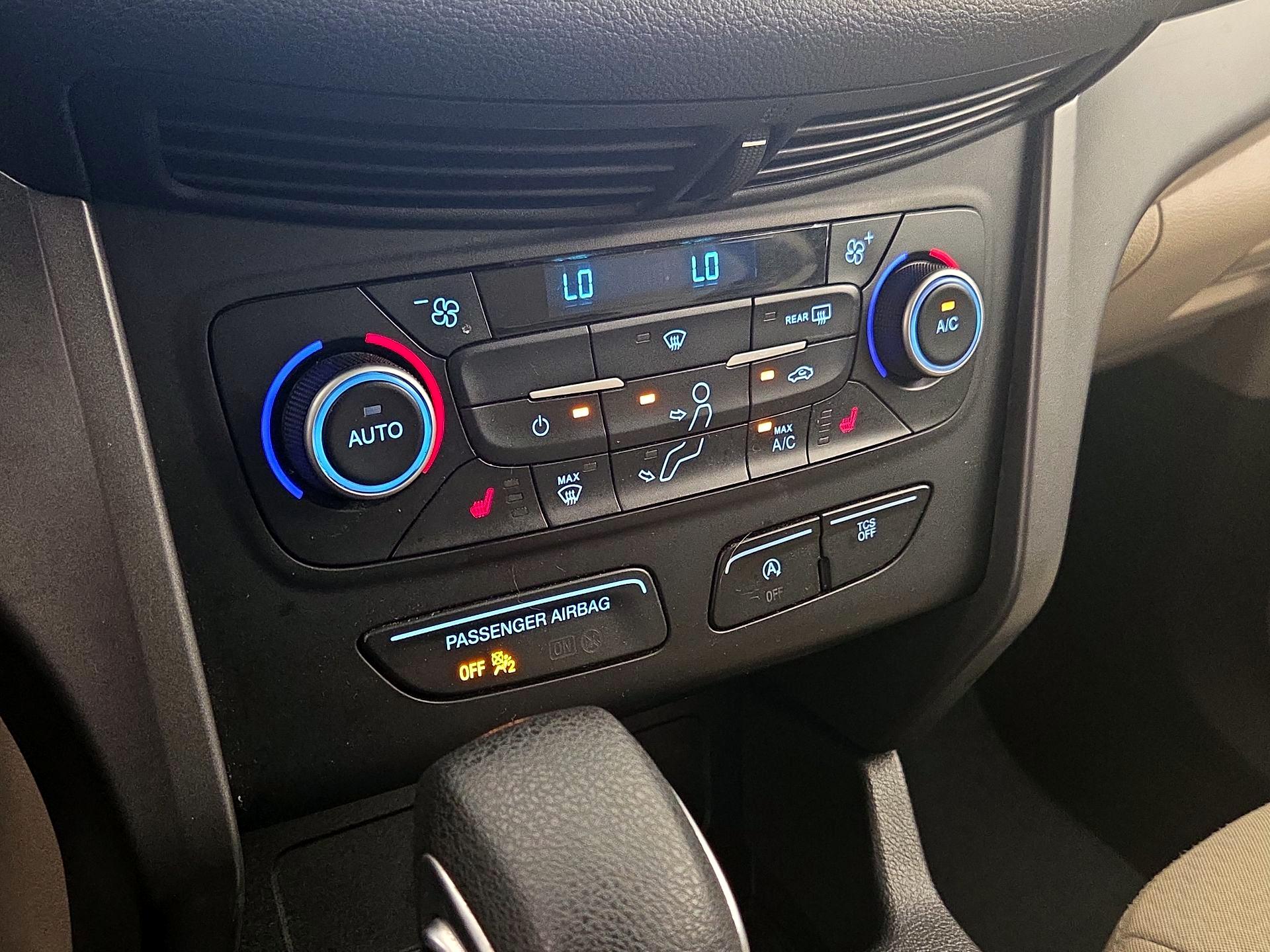 Thumbnail: 2019 Ford Escape - 16