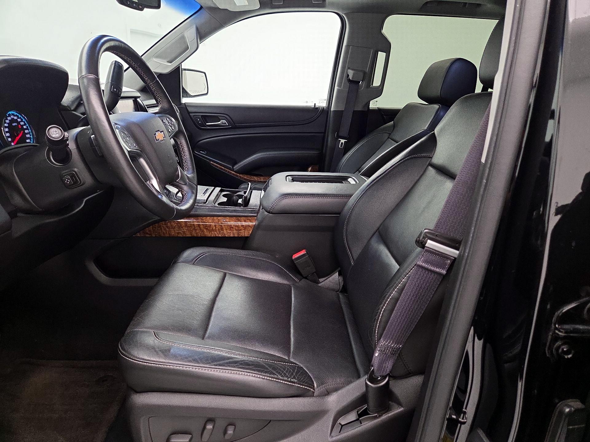 Thumbnail: 2016 Chevrolet Tahoe - 11