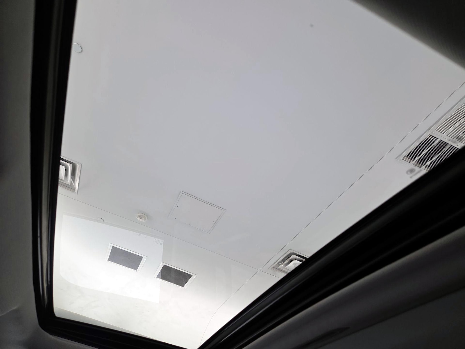 2016 Chevrolet Tahoe LTZ - Photo 20