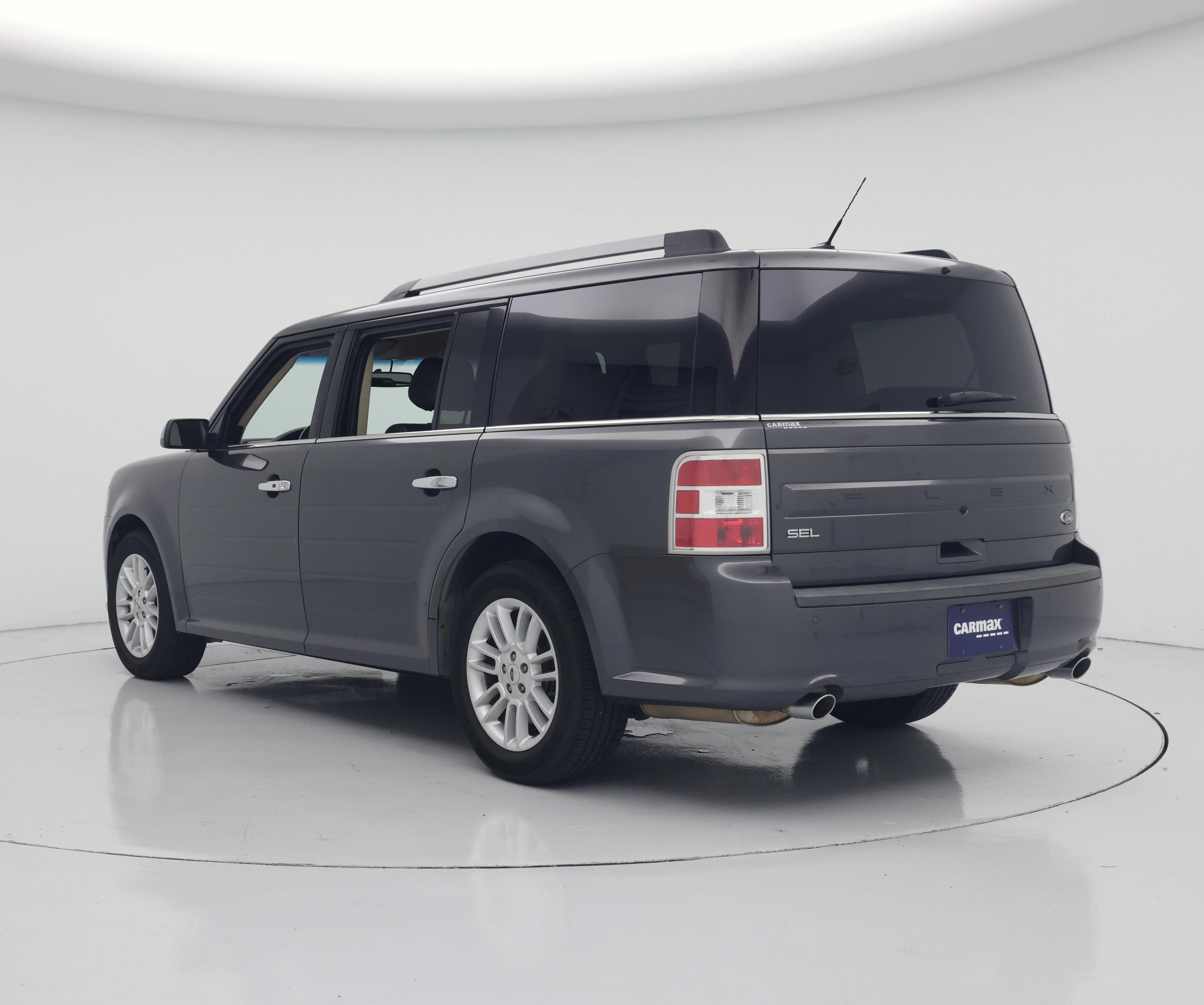 Thumbnail: 2017 Ford Flex - 2