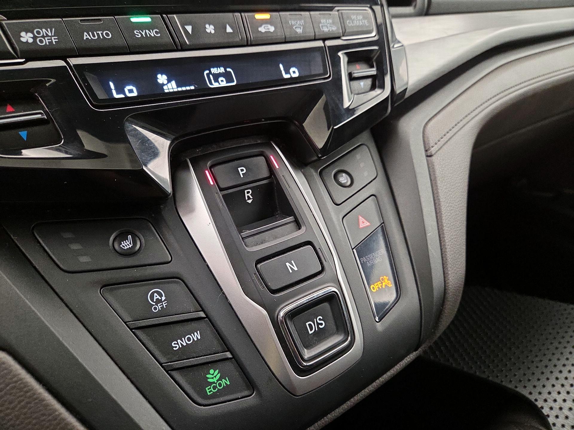 Thumbnail: 2020 Honda Odyssey - 17