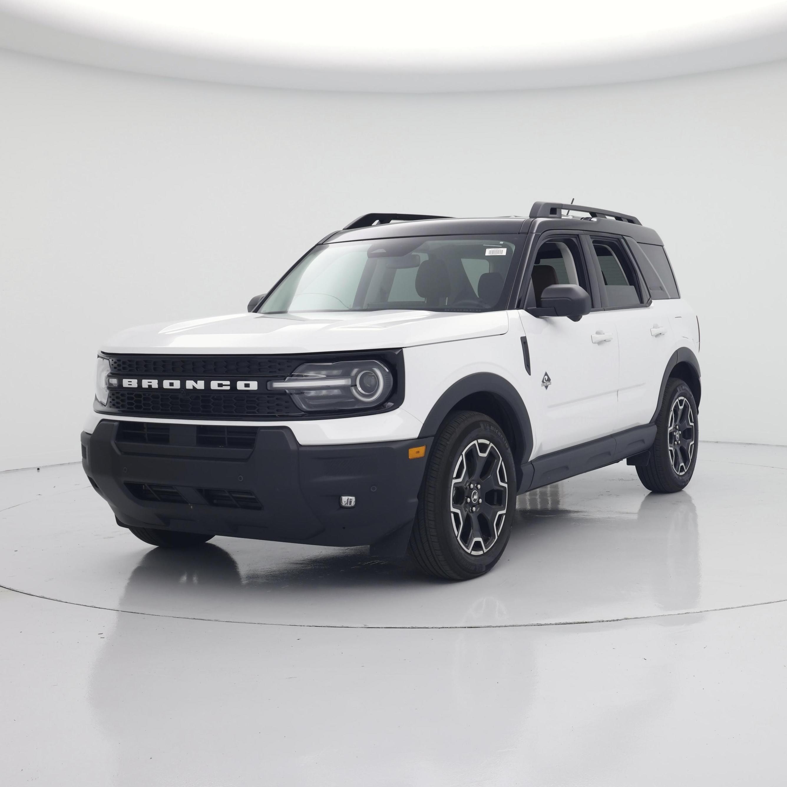 Thumbnail: 2025 Ford Bronco Sport - 4