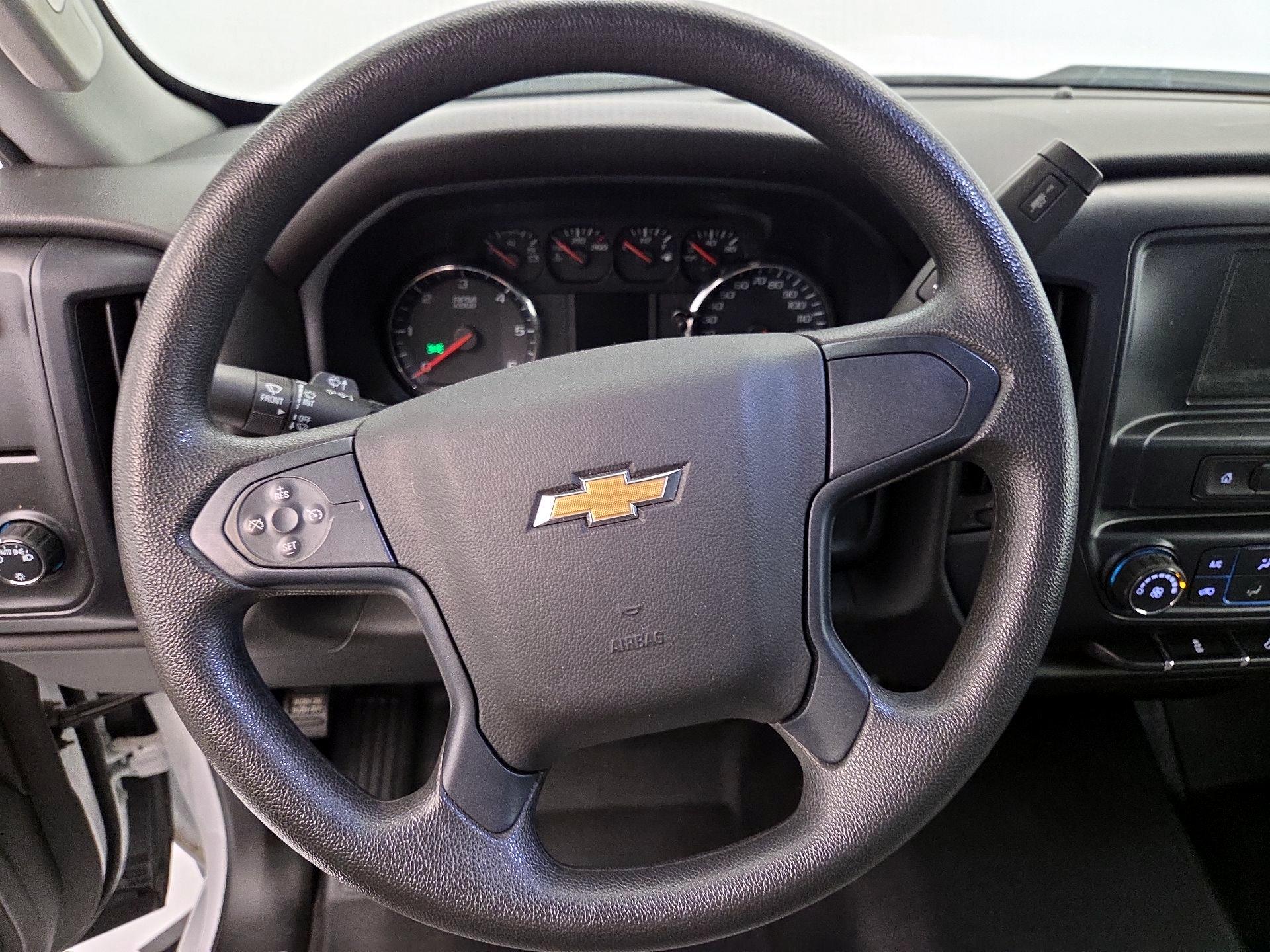 Thumbnail: 2018 Chevrolet Silverado 2500 - 10