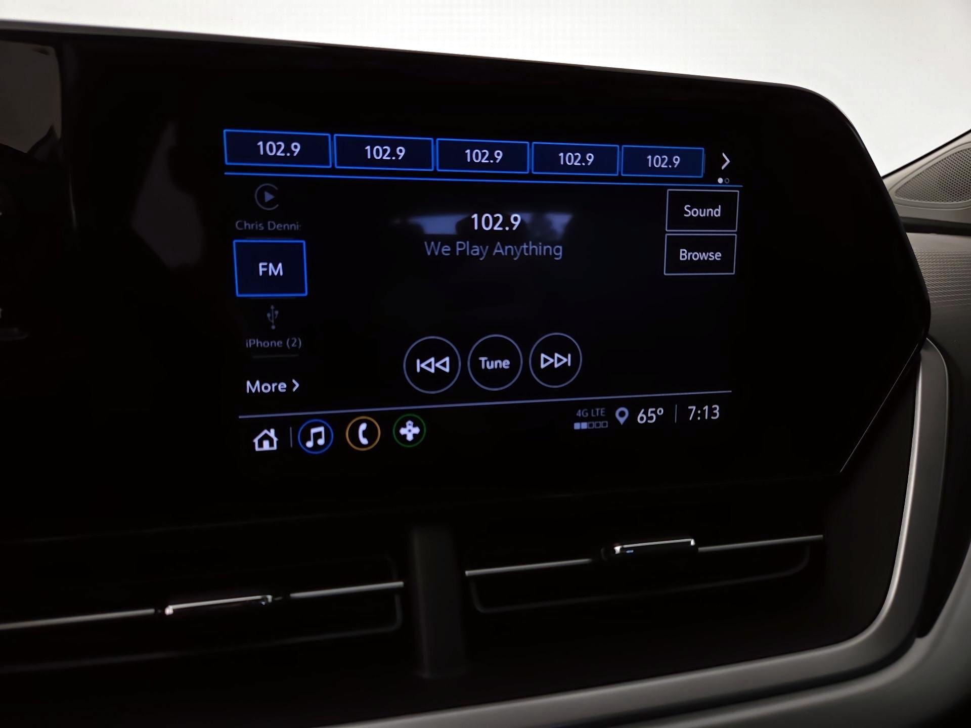Thumbnail: 2024 Chevrolet Trax - 15