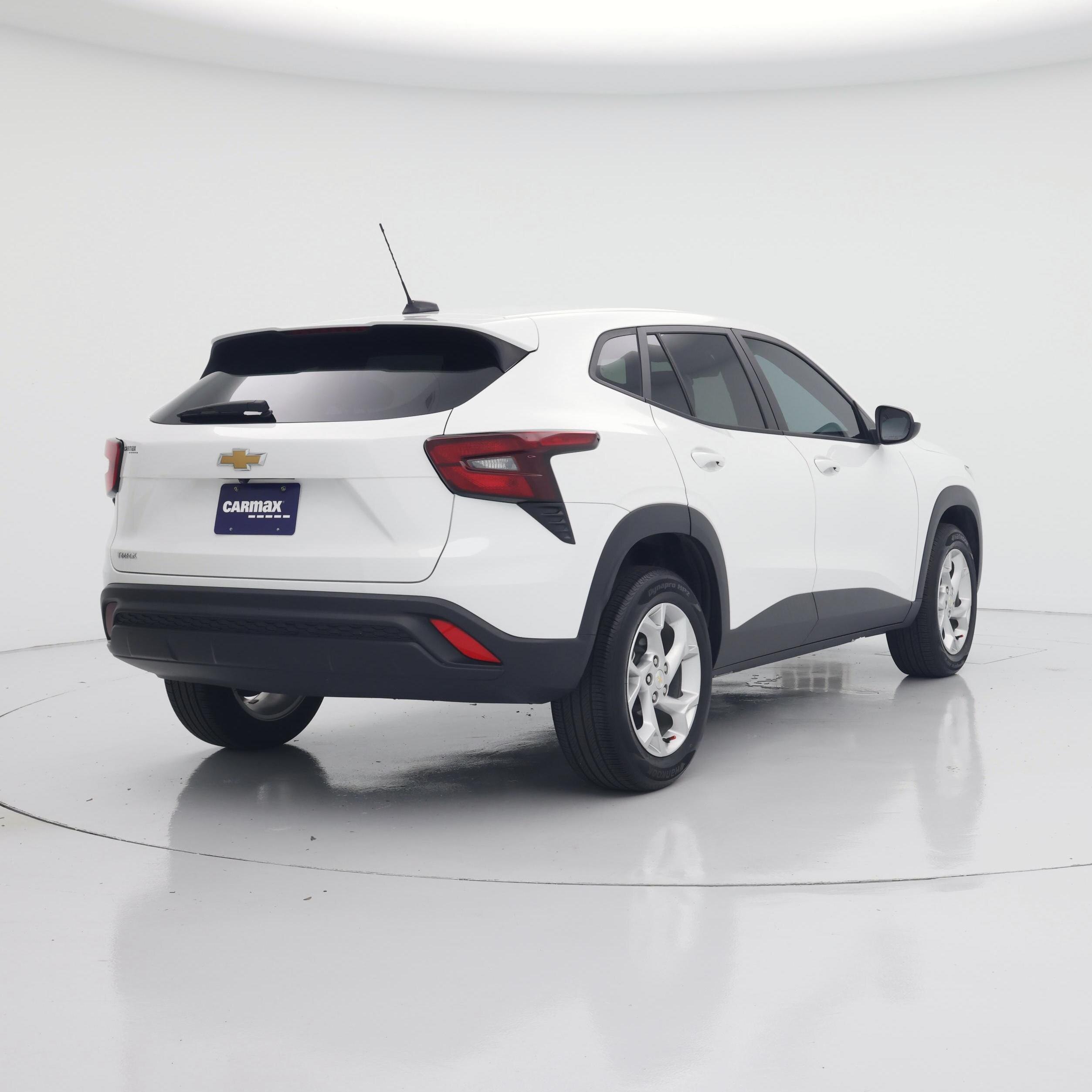 Thumbnail: 2024 Chevrolet Trax - 8