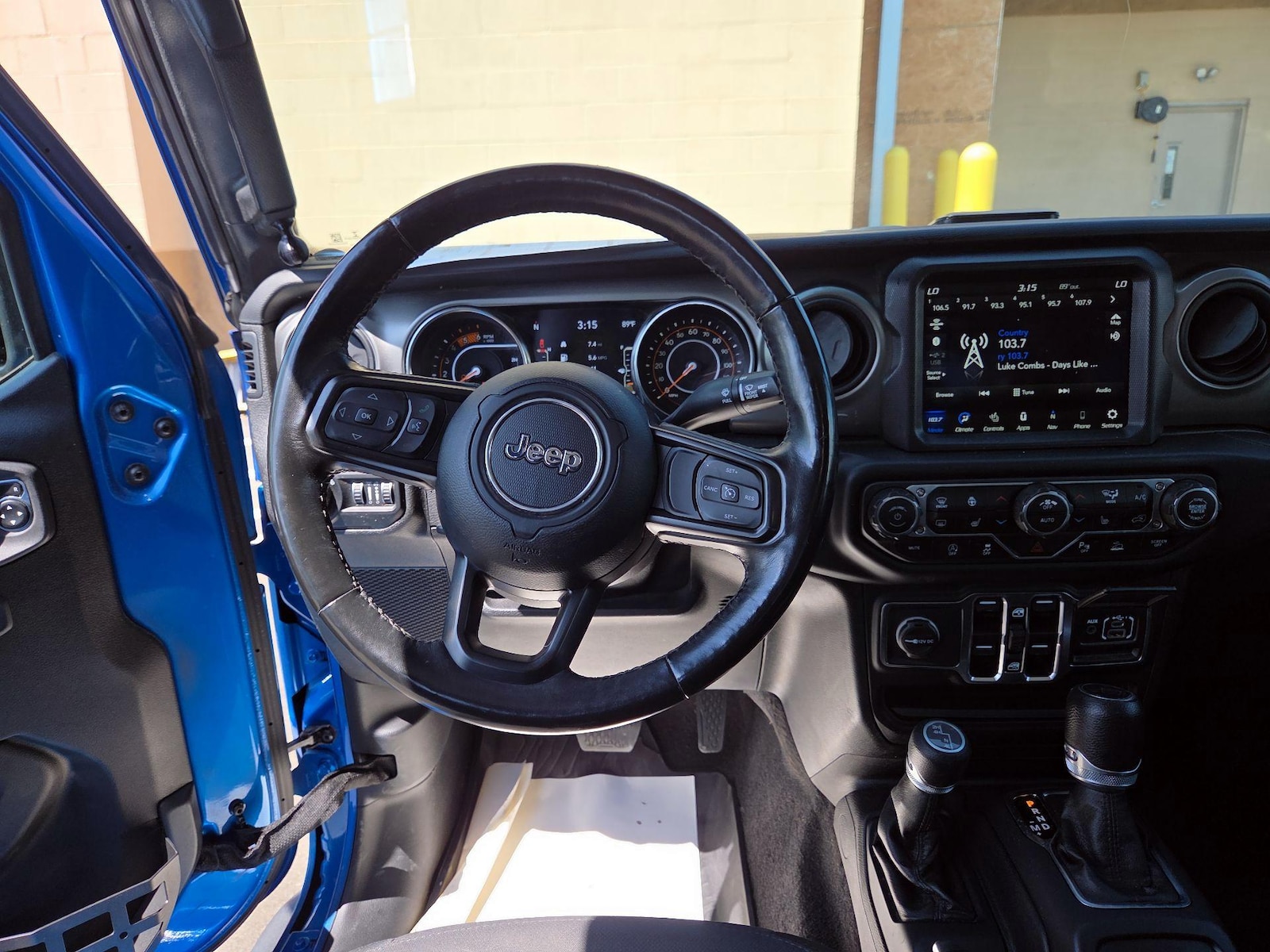 2021 Jeep Gladiator WILLYS - Photo 11