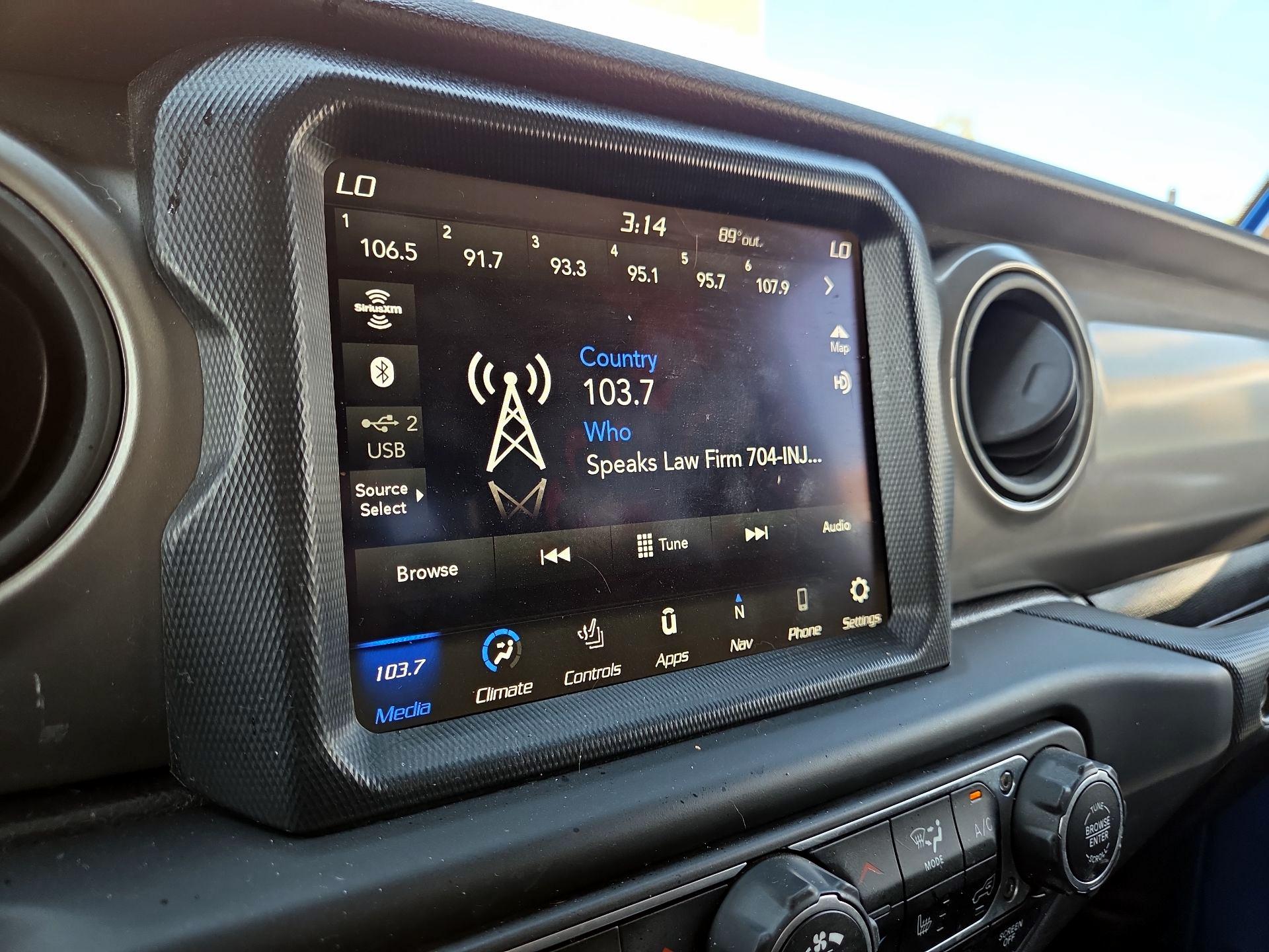 Thumbnail: 2021 Jeep Gladiator - 14