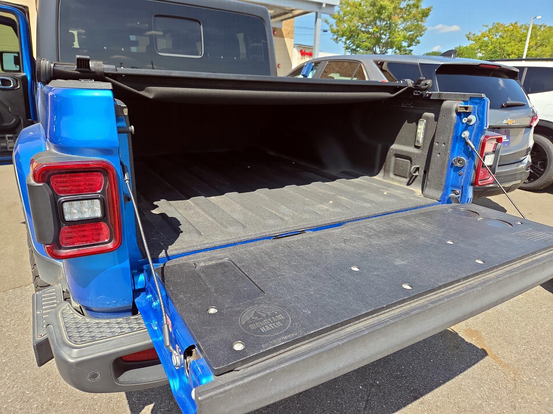 Thumbnail: 2021 Jeep Gladiator - 19