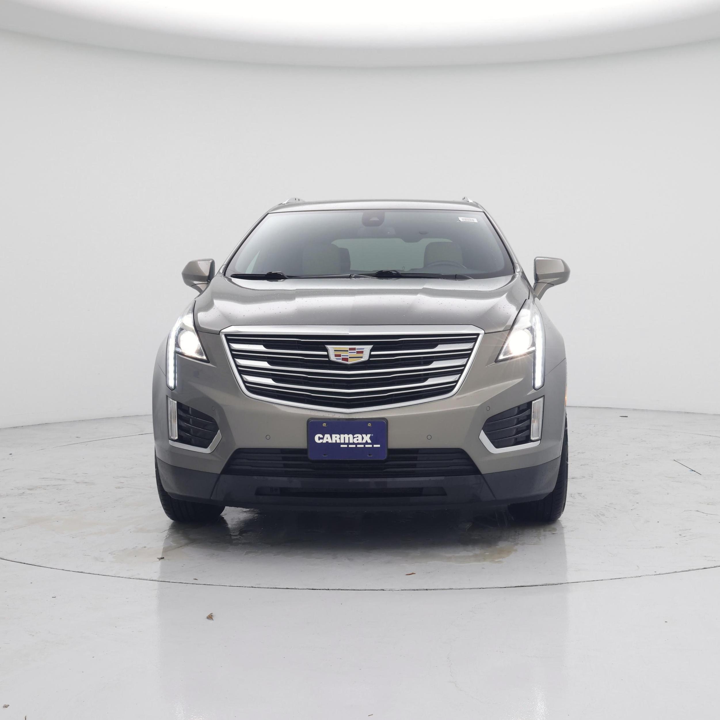 Thumbnail: 2017 Cadillac XT5 - 5