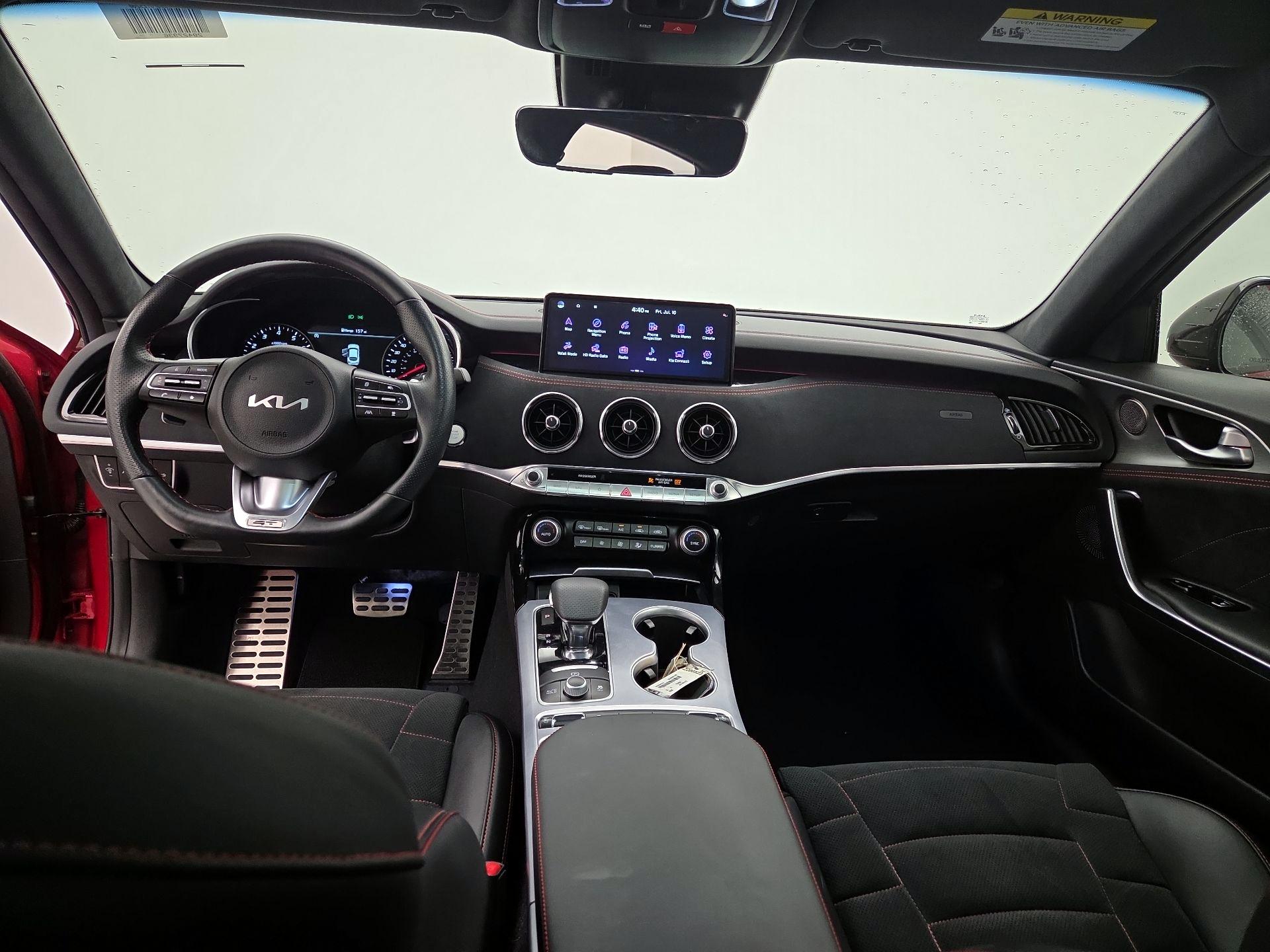 Thumbnail: 2023 Kia Stinger - 9